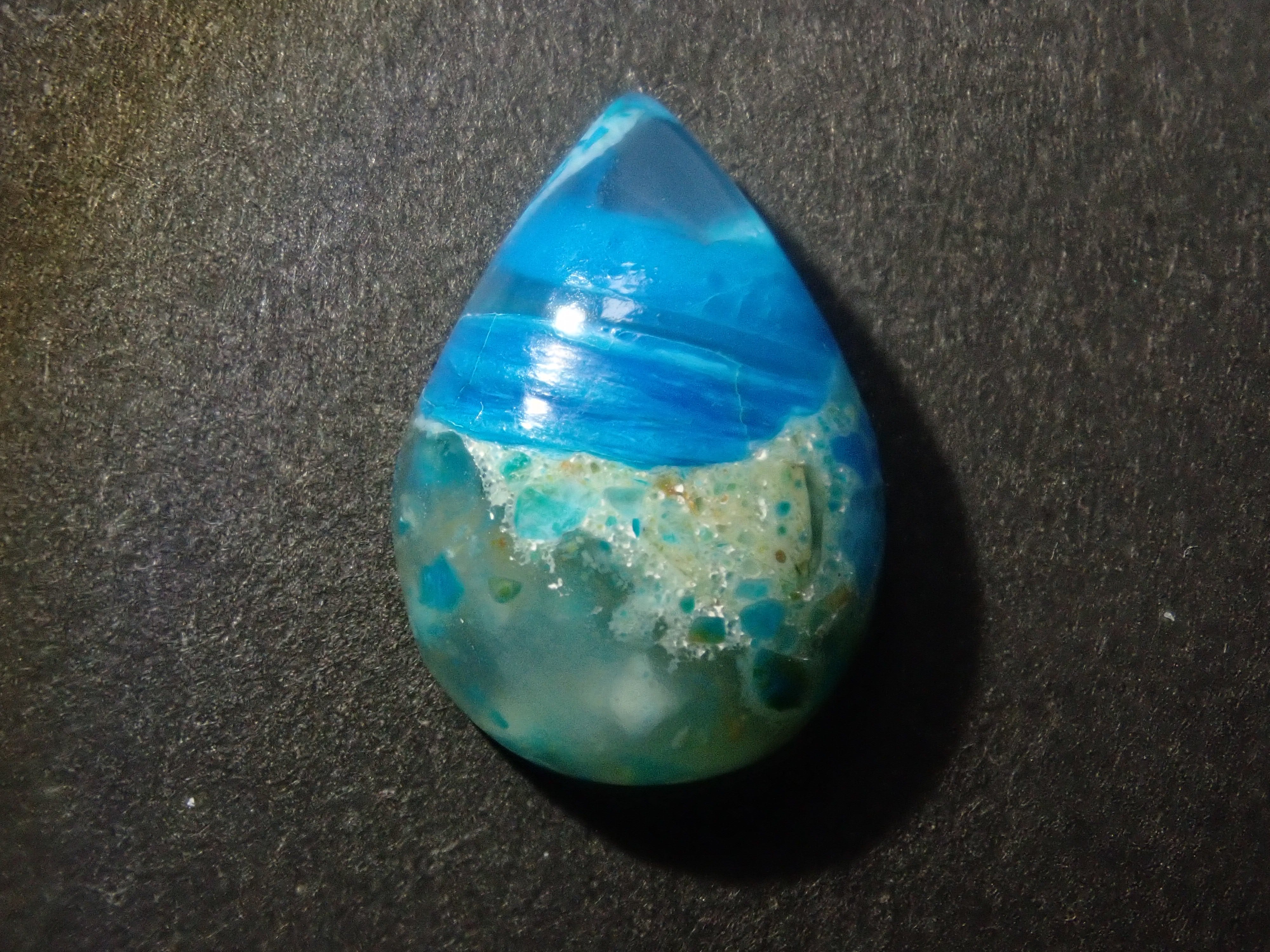 【3/28 22時販売】《ツーソン新着・限定18石》ペルー産ブルーオパール1石《複数購入割引有》