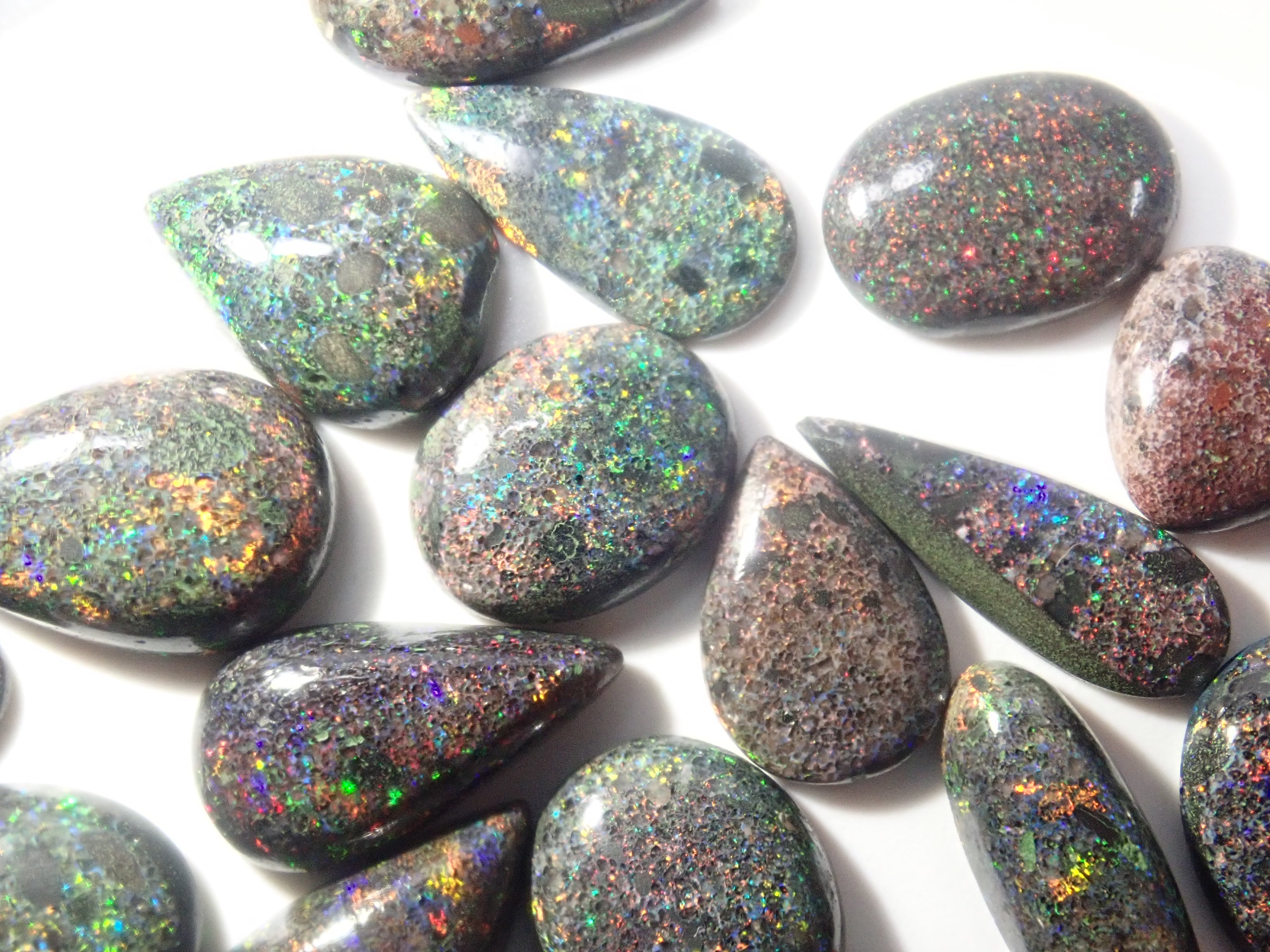 【3/28 22時販売】《ツーソン新着・限定28石》オーストラリア・アンダムーカ産ブラックマトリクスオパール（炭化処理）1石ルース《複数購入割引有》