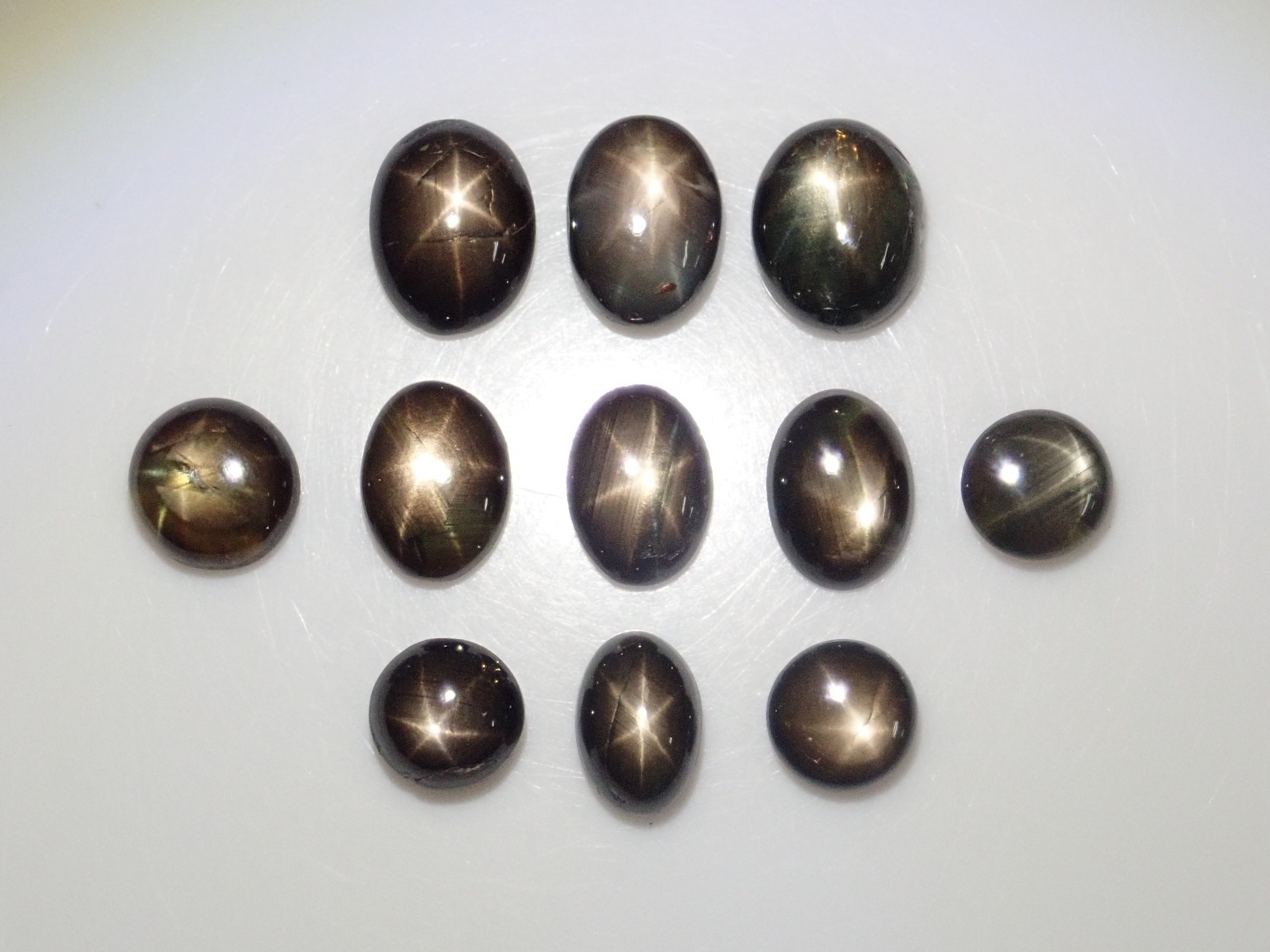 Limited to 13 stones: 1 black star sapphire loose stone (including 2 8-line star sapphires) Multiple purchase discounts available