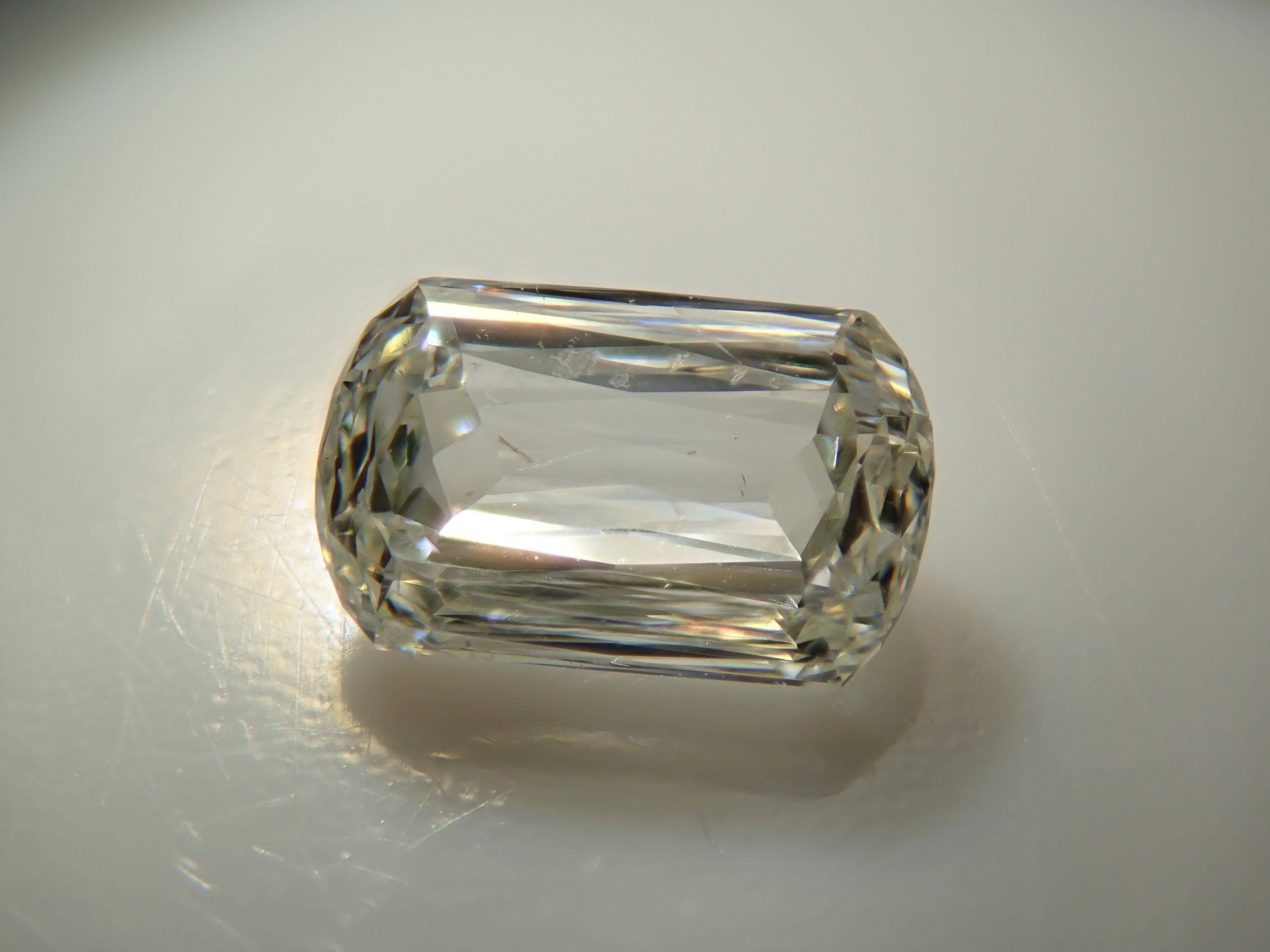 【32501804掲載】ダイヤモンド 0.185ctルース(I, SI1)