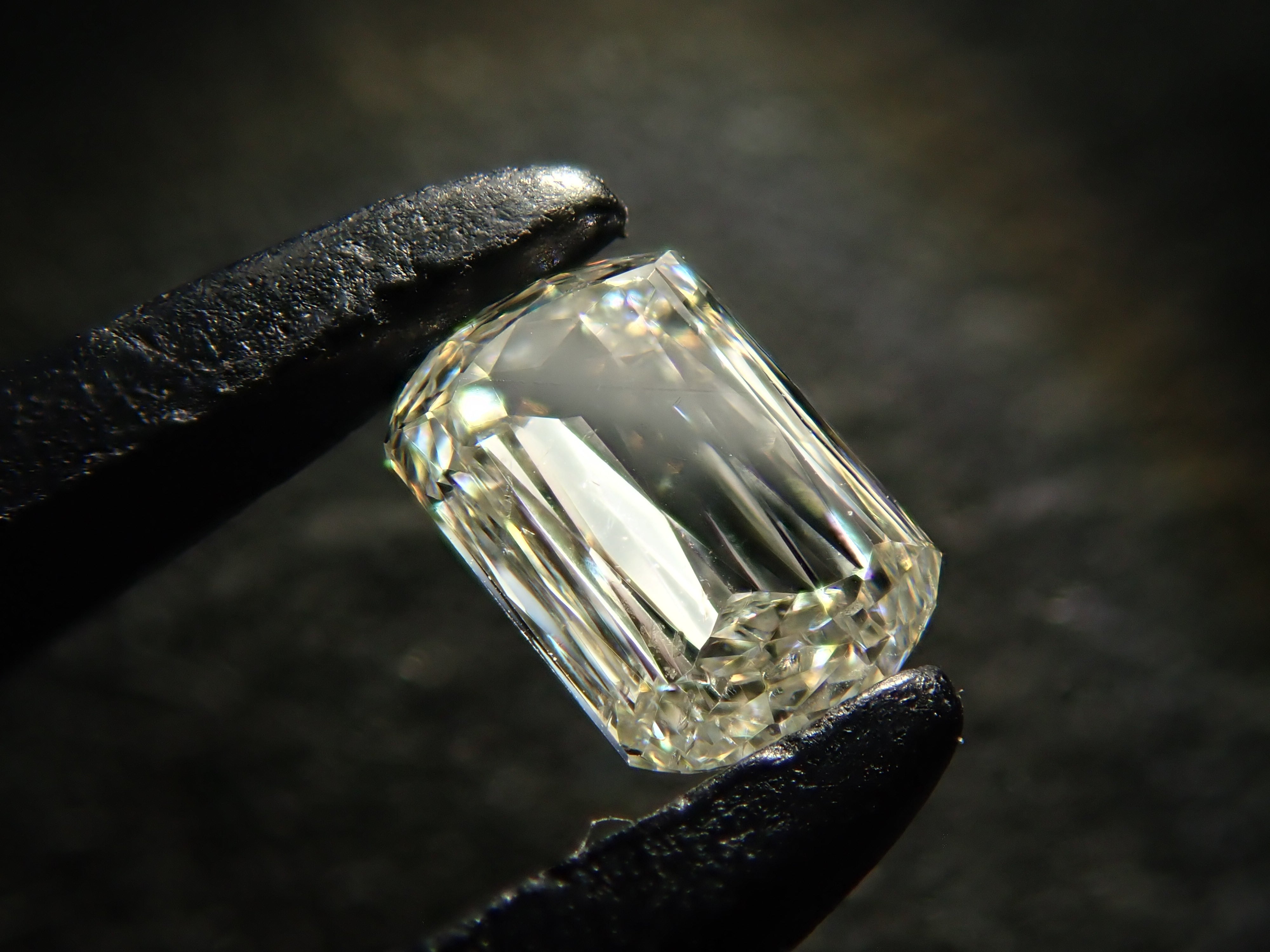 【32501804掲載】ダイヤモンド 0.185ctルース(I, SI1)