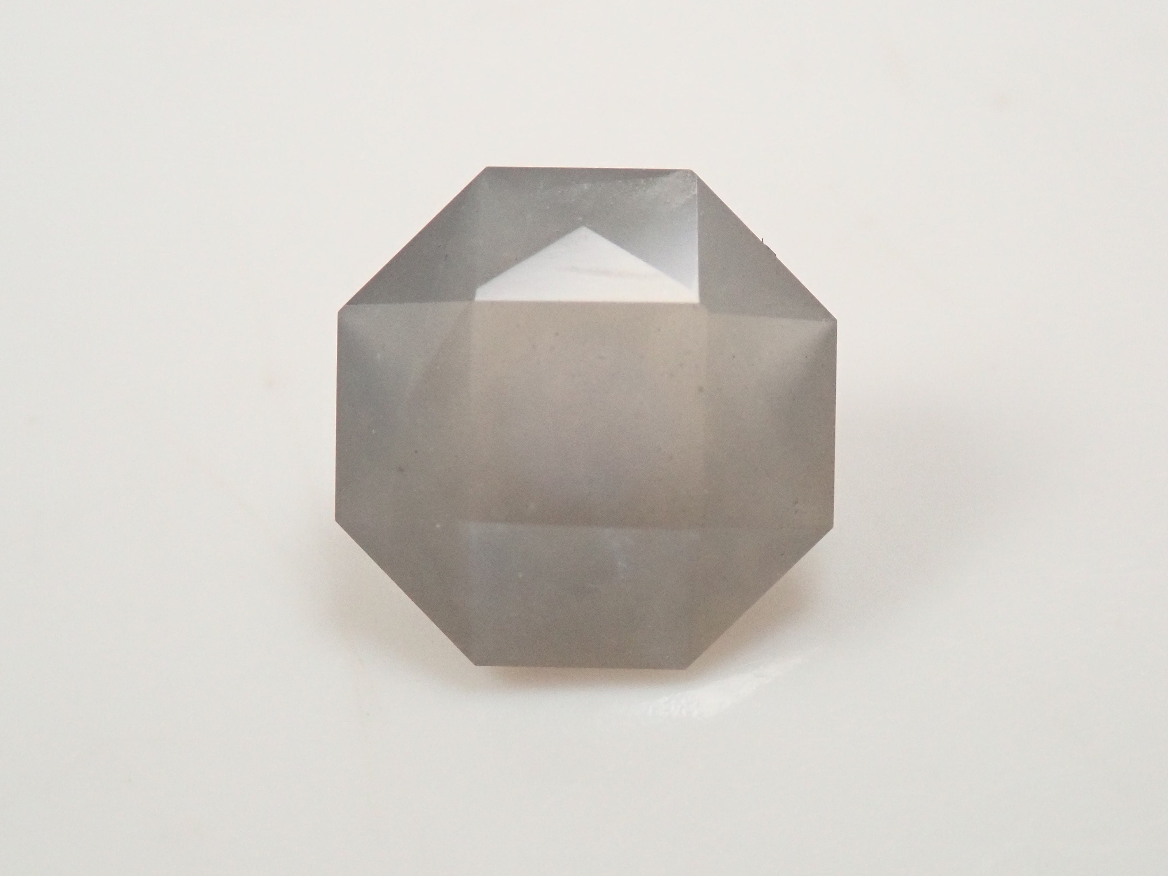 【12562104掲載】ブラックムーンストーン 1.871ctルース