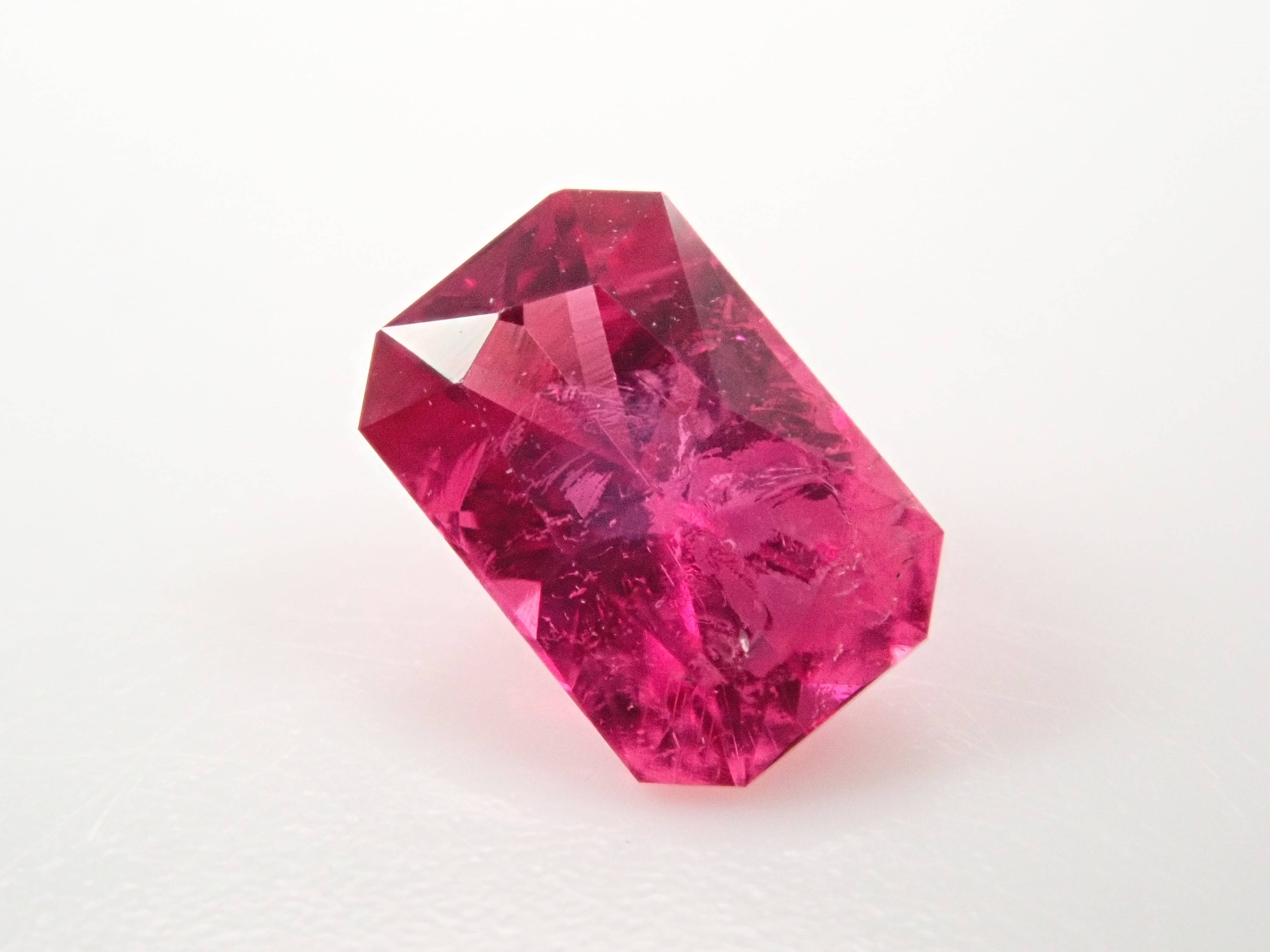 【12561107掲載】ブラジル産ルベライト 0.340ctルース