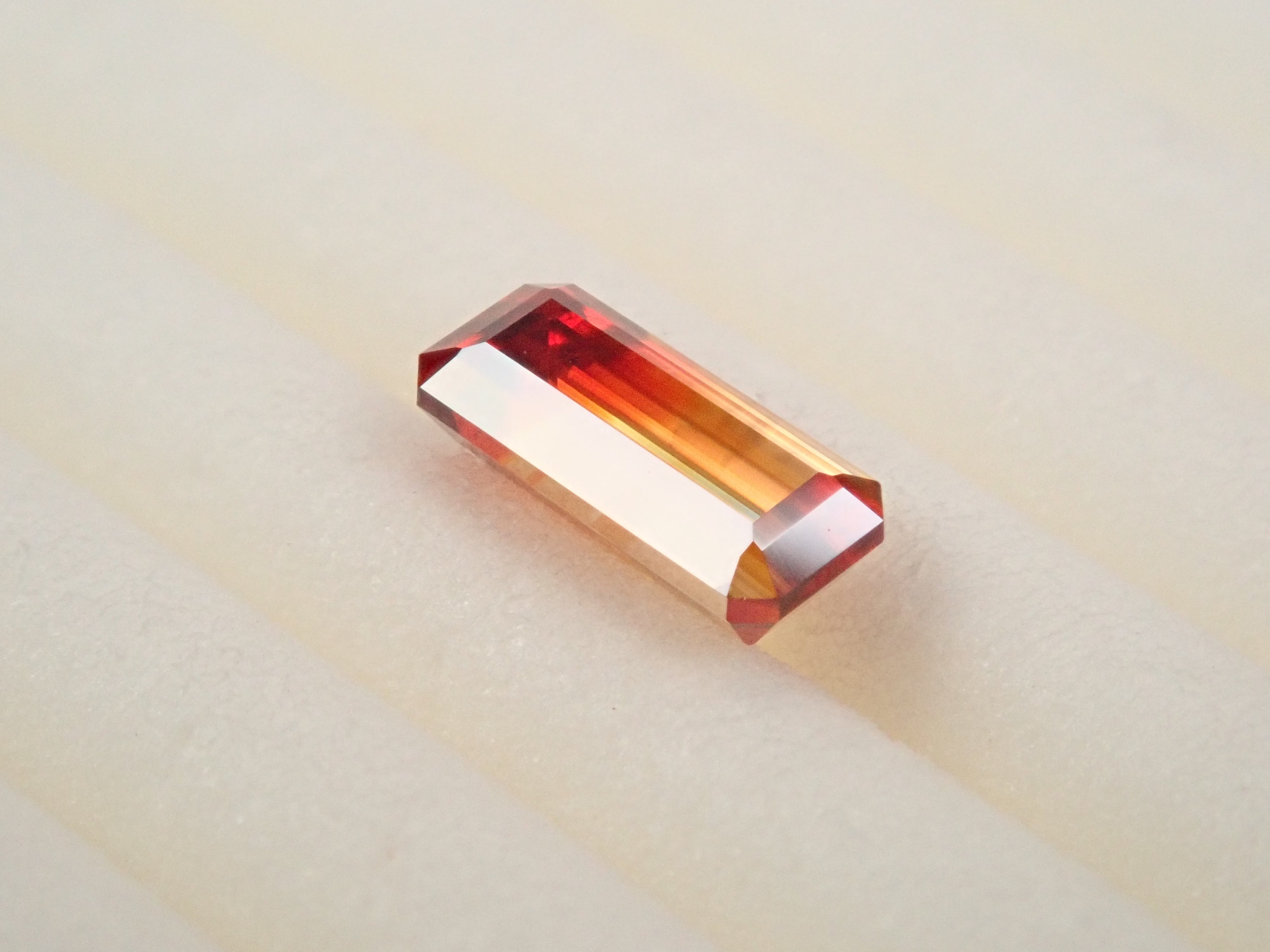 【12562589掲載】キャシテライト 1.069ctルース