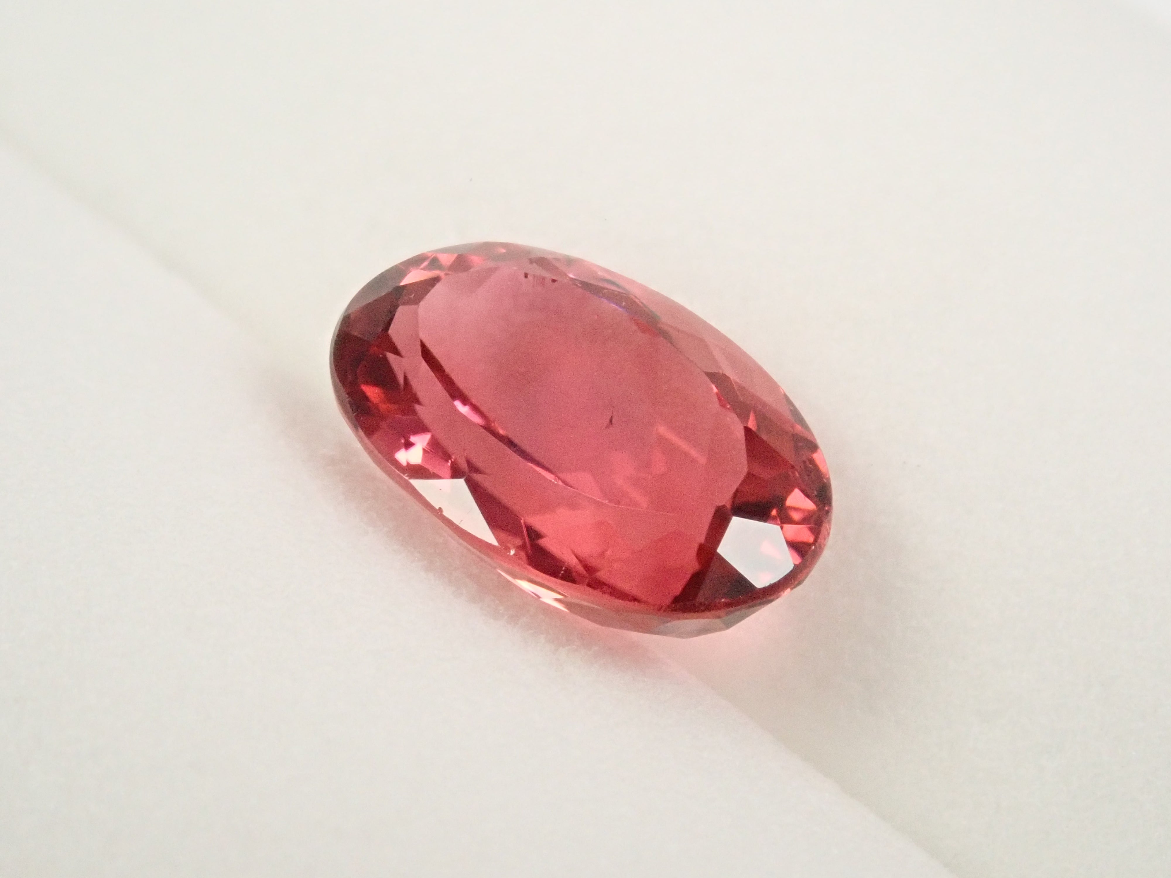 ブラジル産ルベライト 2.793ctルース 鑑別書