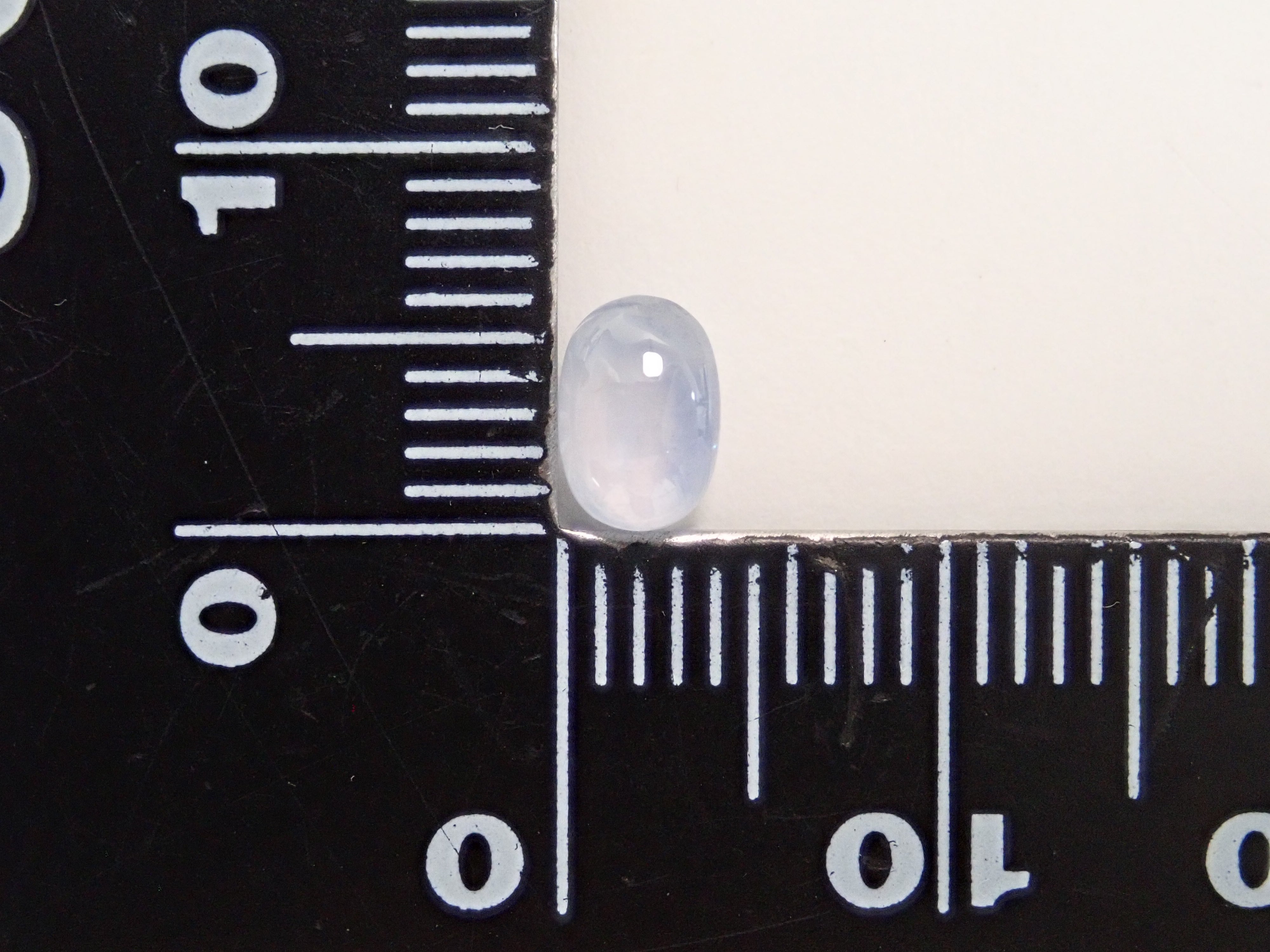 【12562506掲載】スリランカ産非加熱スターサファイア 1.016ctルース