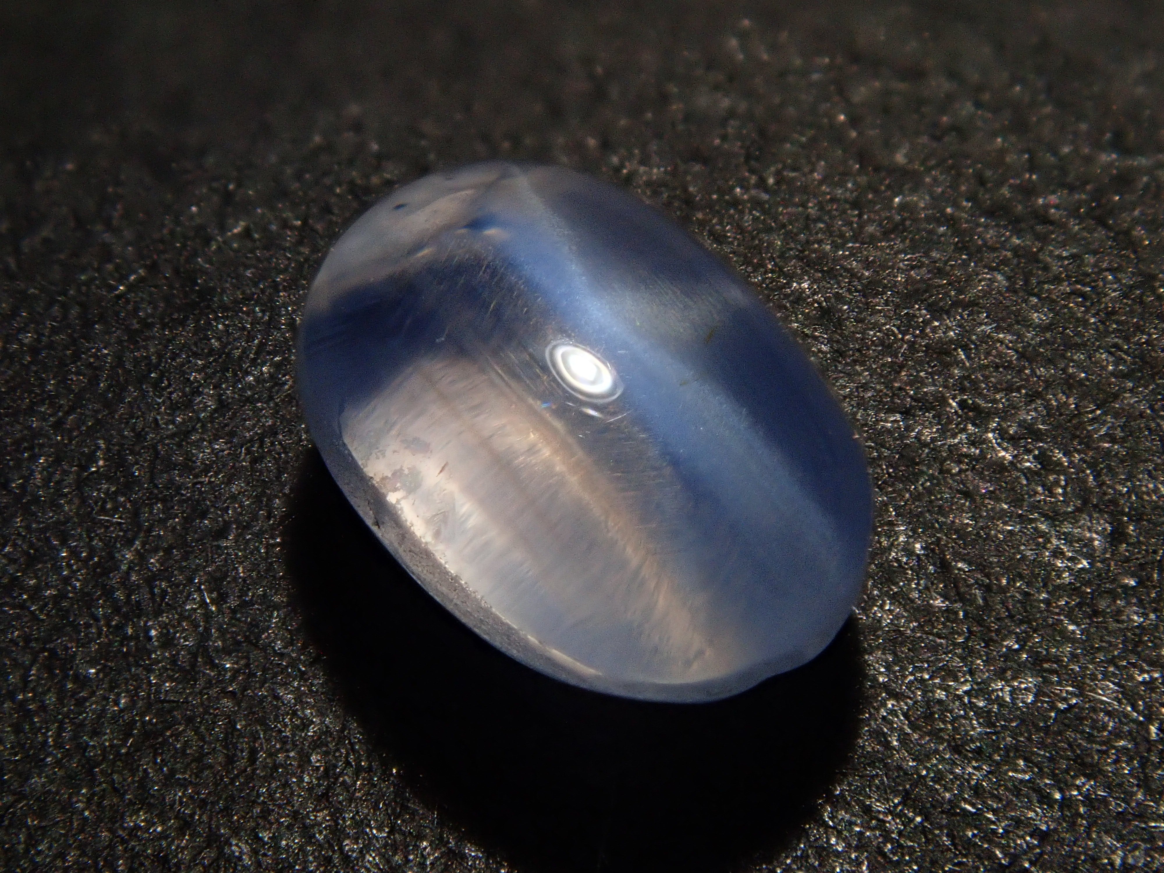 【12562506掲載】スリランカ産非加熱スターサファイア 1.016ctルース