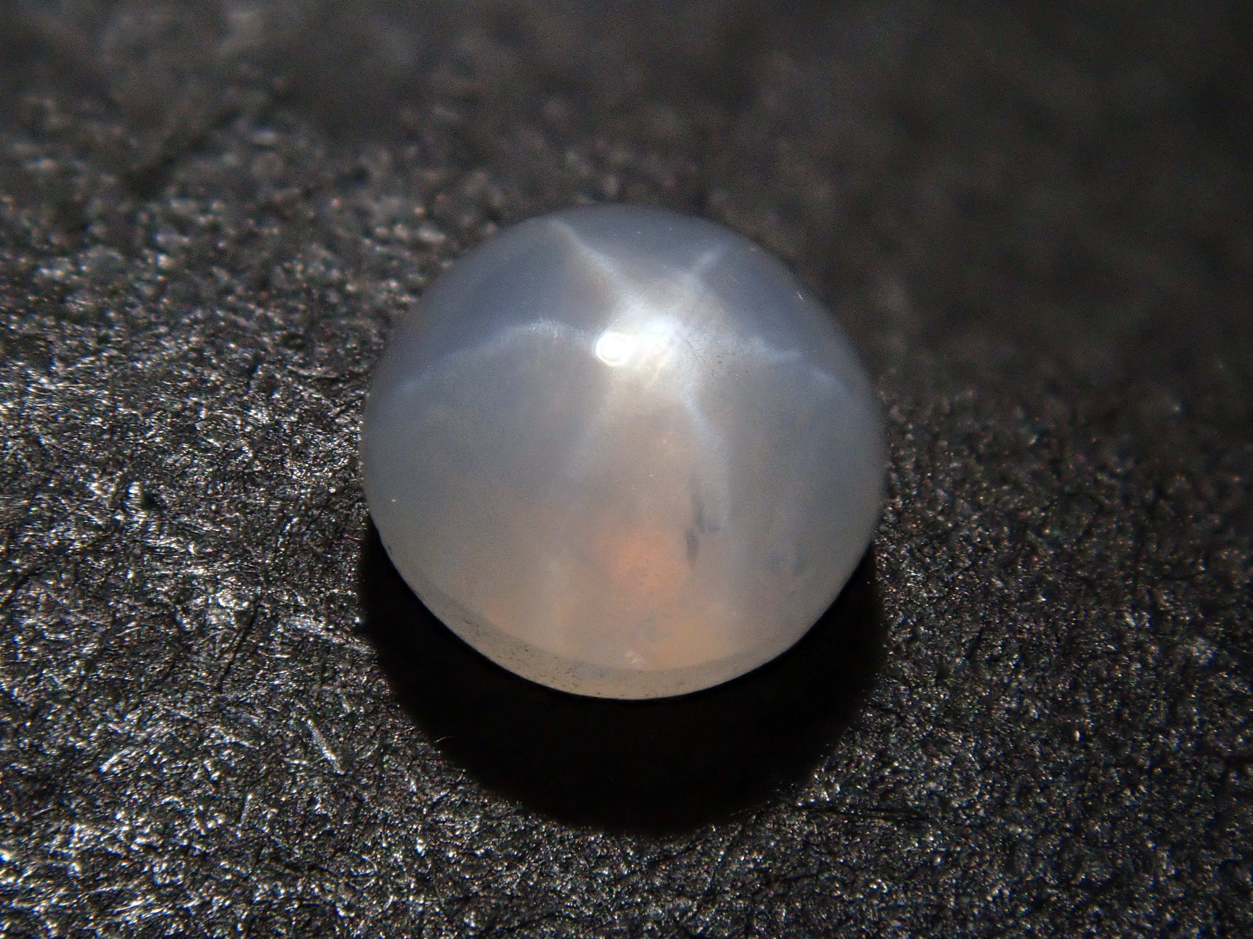 【12562516掲載】スリランカ産非加熱スターサファイア 0.499ctルース