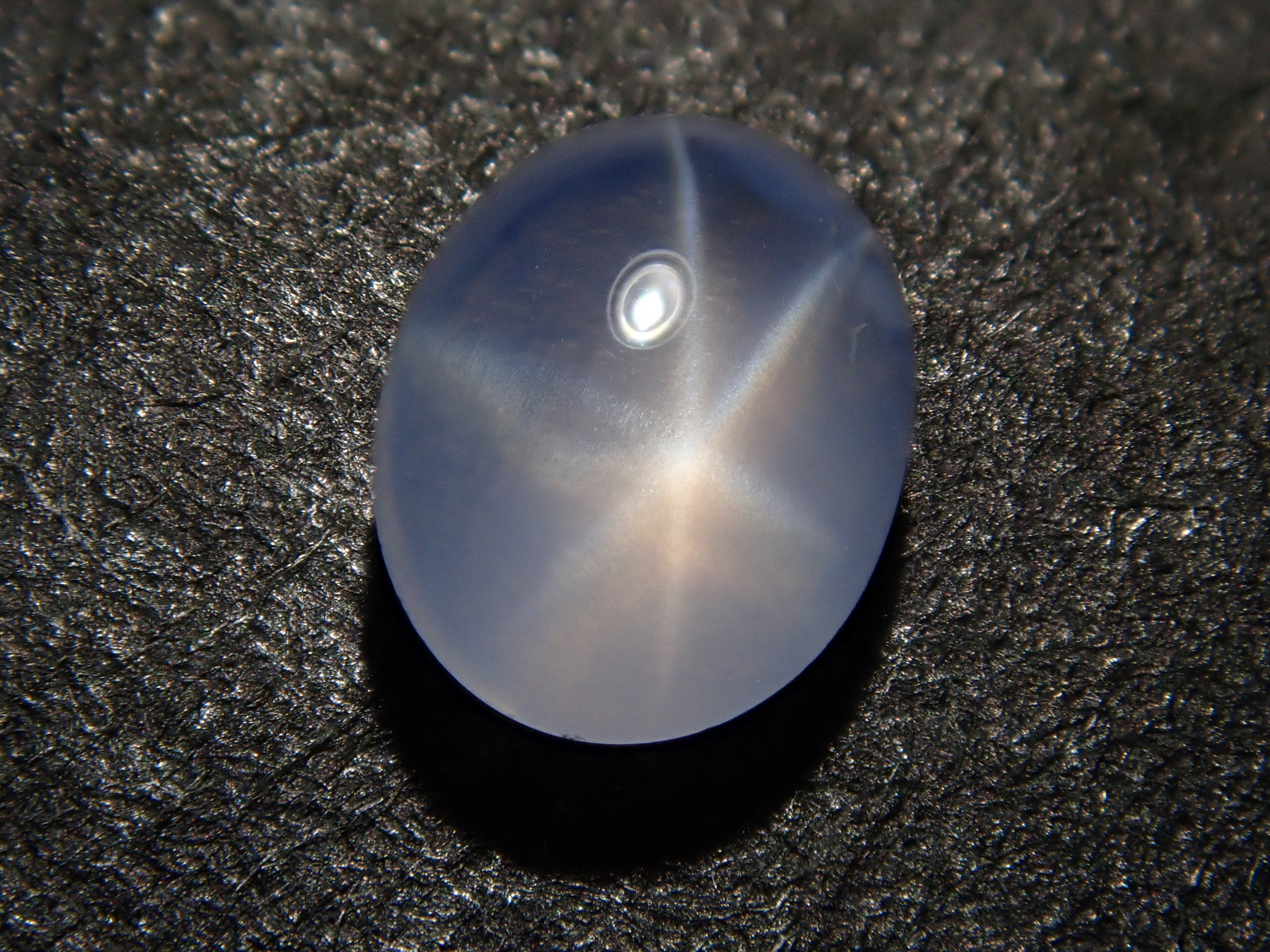 【12562517掲載】スリランカ産非加熱スターサファイア 0.450ctルース