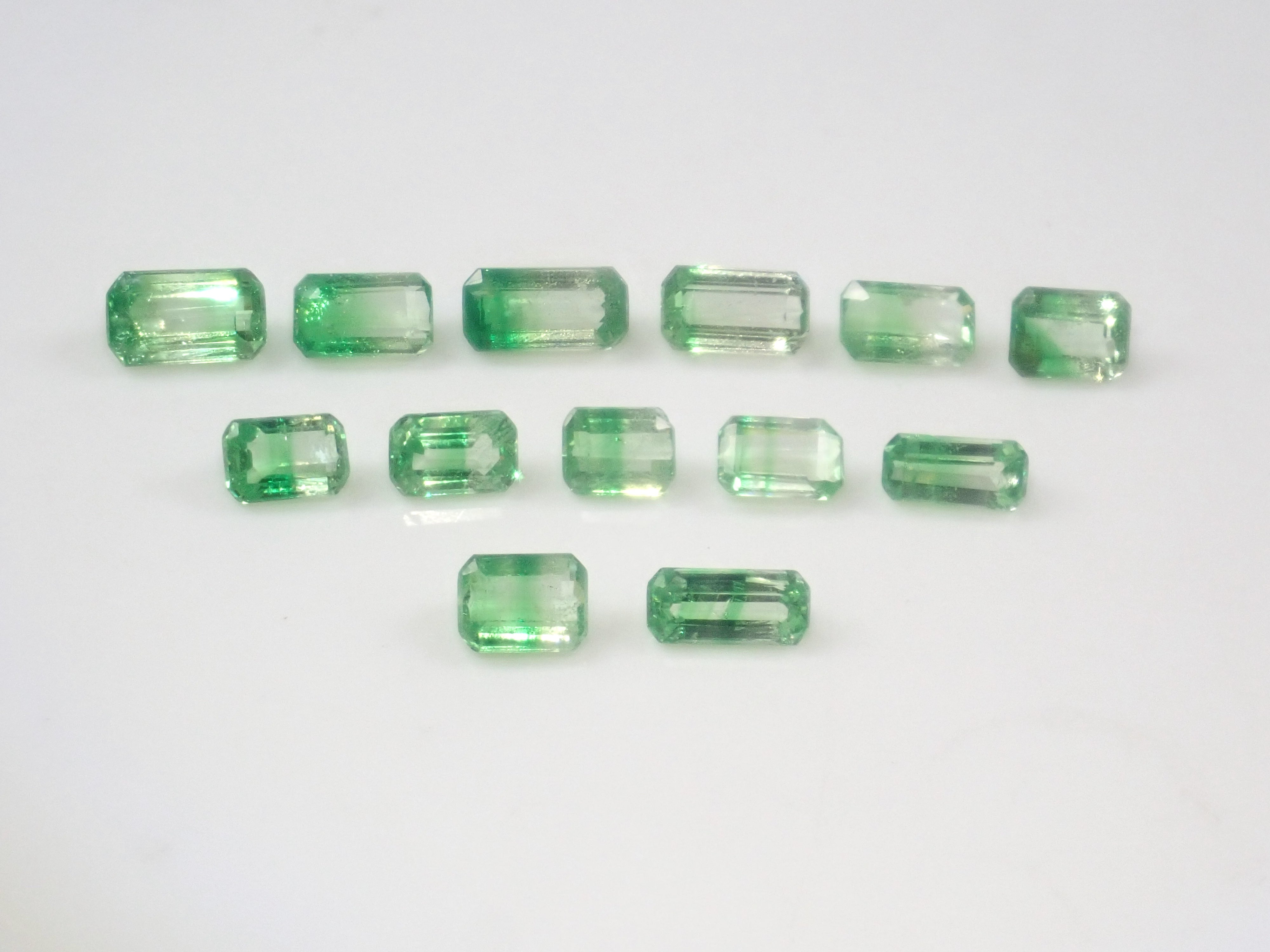 【4/12  22時販売】《限定13石・ツーソン新着》通常29,800円含むケニア産バイカラーグロッシュラーガーネット　平均0.63ct ツーソン新着《複数購入割引有》