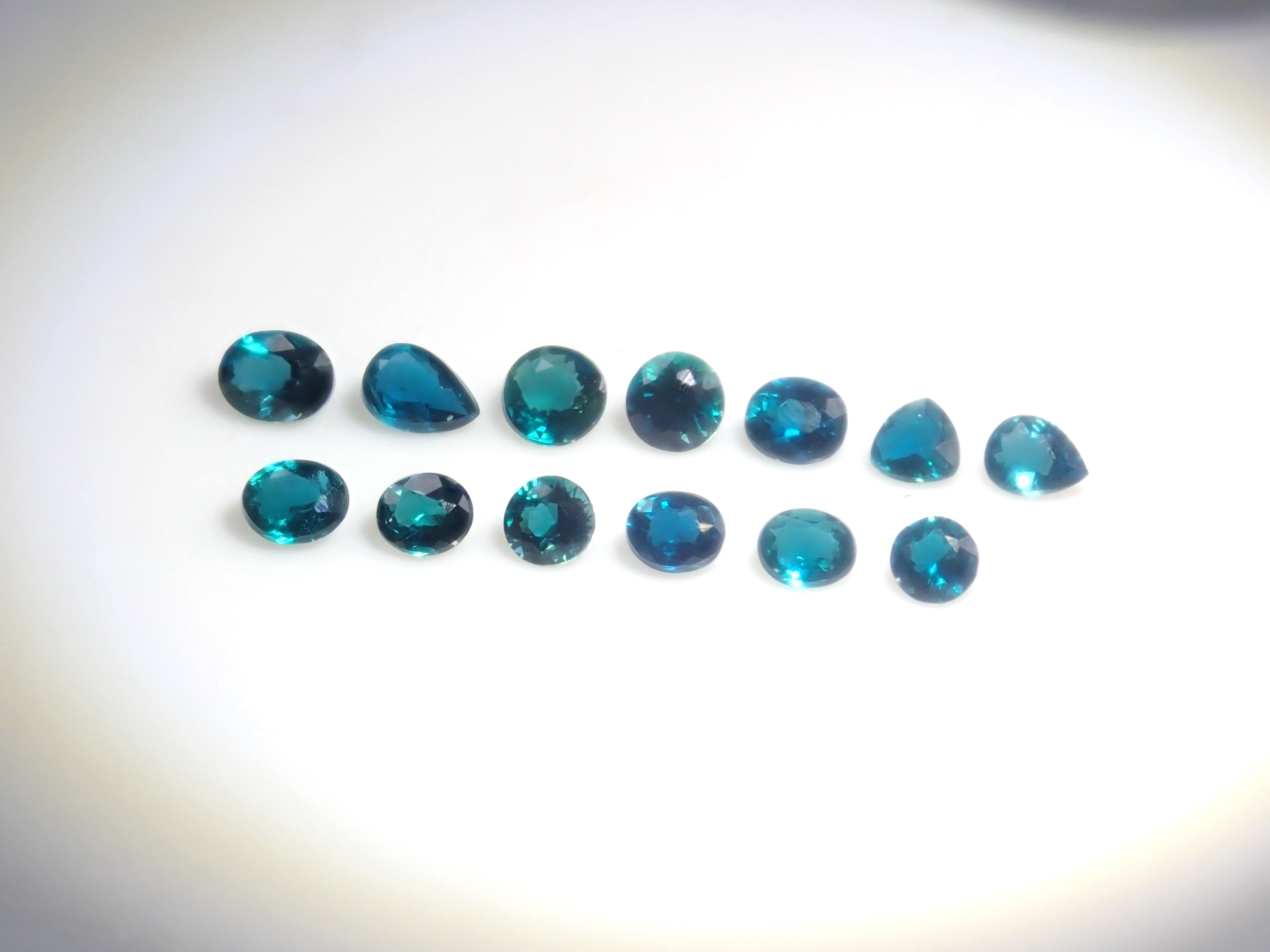 【4/12  22時販売】《ツーソン新着・限定13石》パキスタン産ラズライト（天藍石）1石ルース《複数購入割引有》