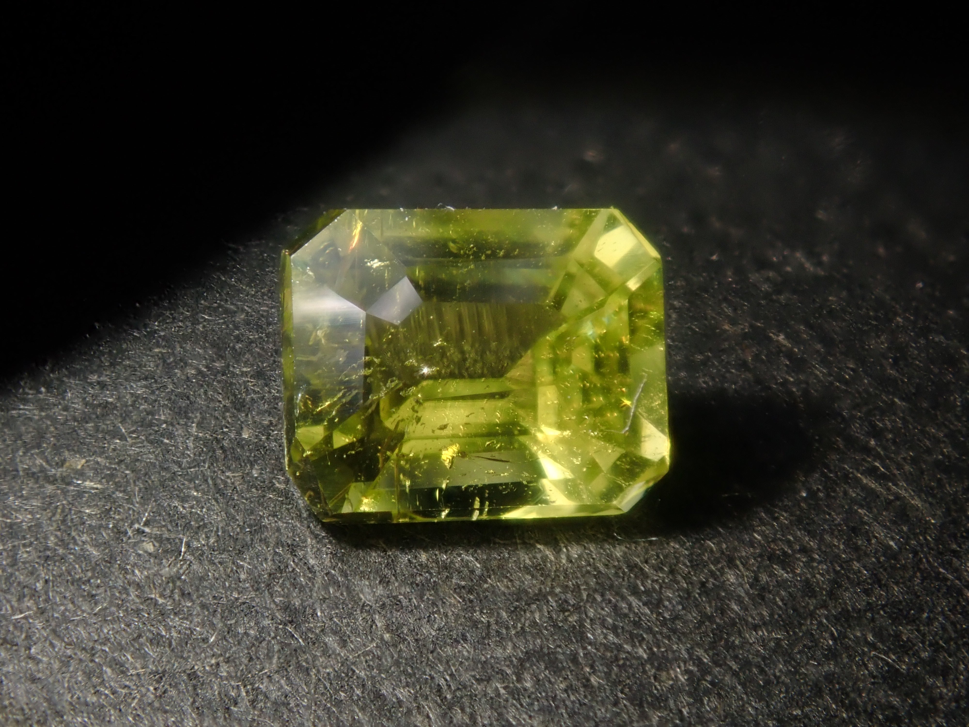 【4/11  22時販売】《ツーソン新着・限定8石》ザンビア産カナリーイエロートルマリン 平均0.47ct《複数購入割引有》