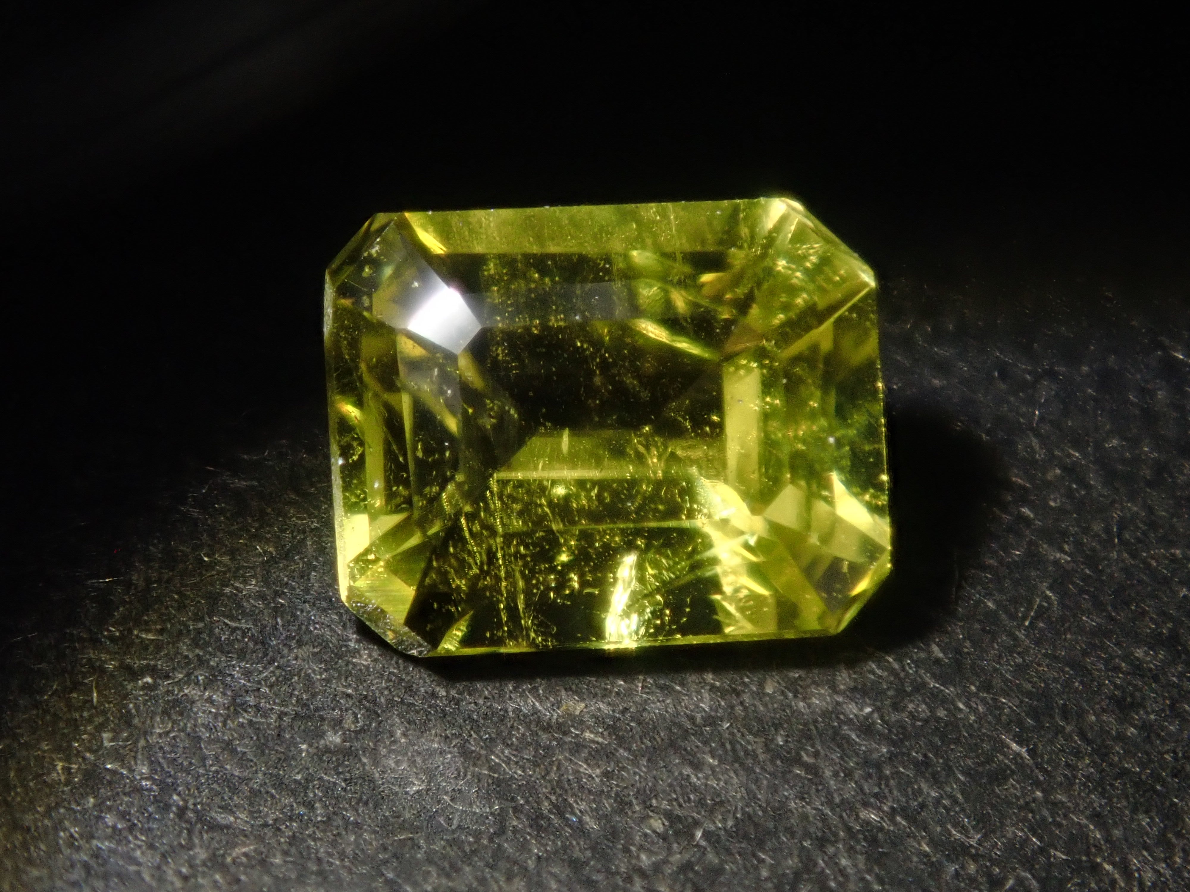 【4/11  22時販売】《ツーソン新着・限定8石》ザンビア産カナリーイエロートルマリン 平均0.47ct《複数購入割引有》