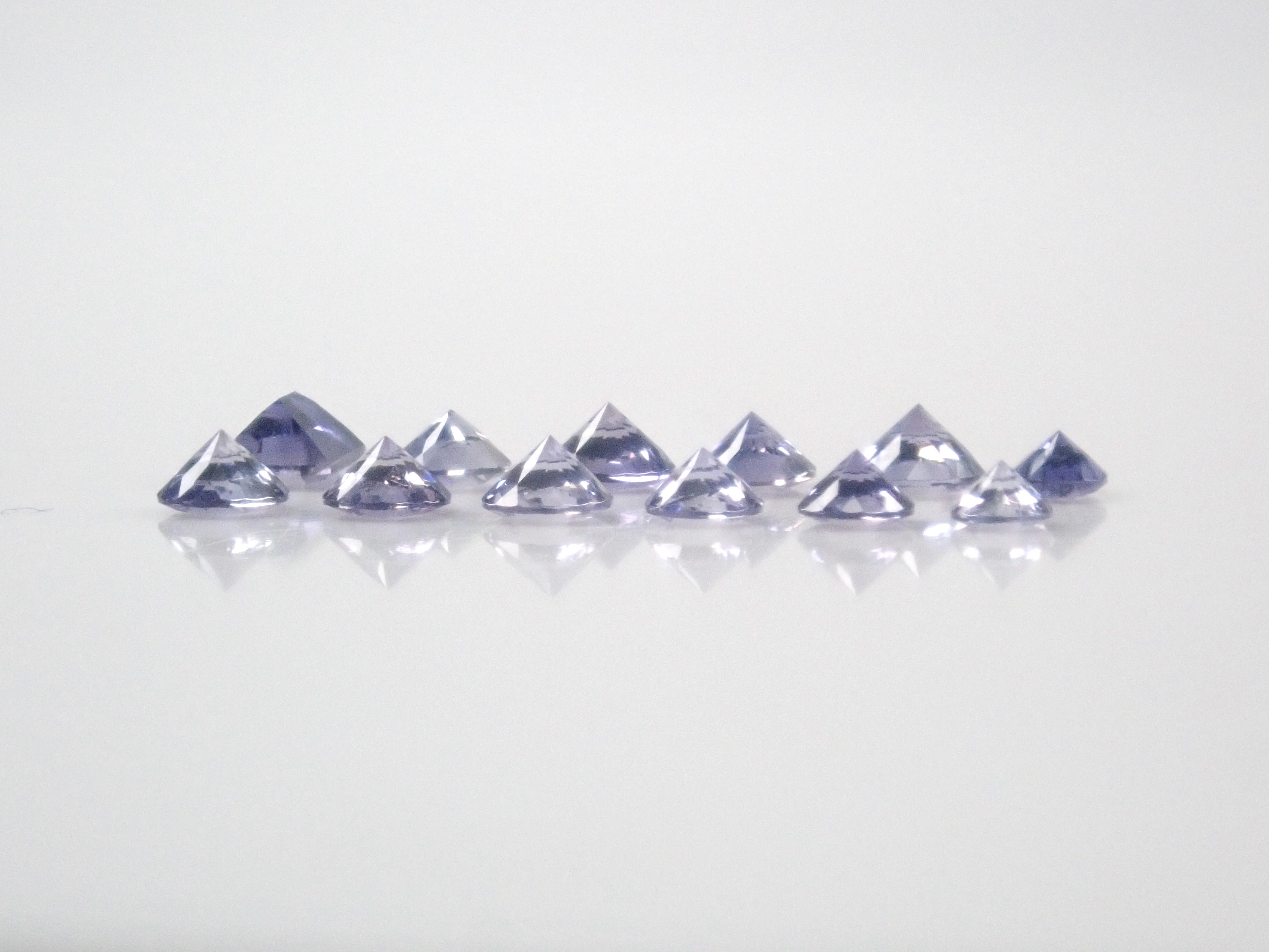 《Limited to 12 Stones》Iolite Gacha including Konpeito-cut Golden Iolite, normally 27,800 yen (with a bonus cut by Mr. Sanje)《Multiple Purchase Discount Available》