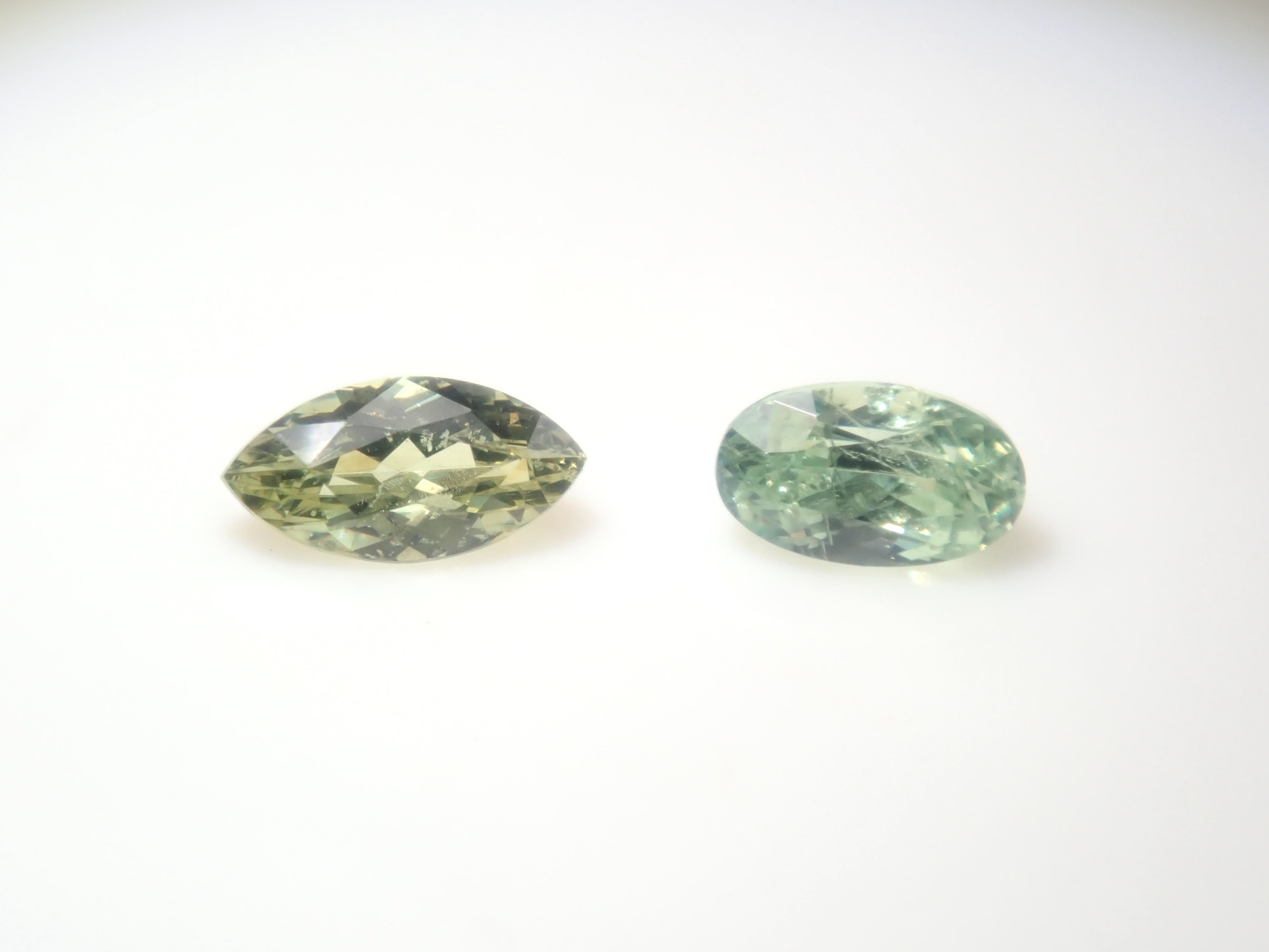 【4/11  22時販売】《限定22石》通常69,800円のロシア産美しいホーステールインクルージョン入り含むデマントイドガーネットガチャ《複数購入割引有》