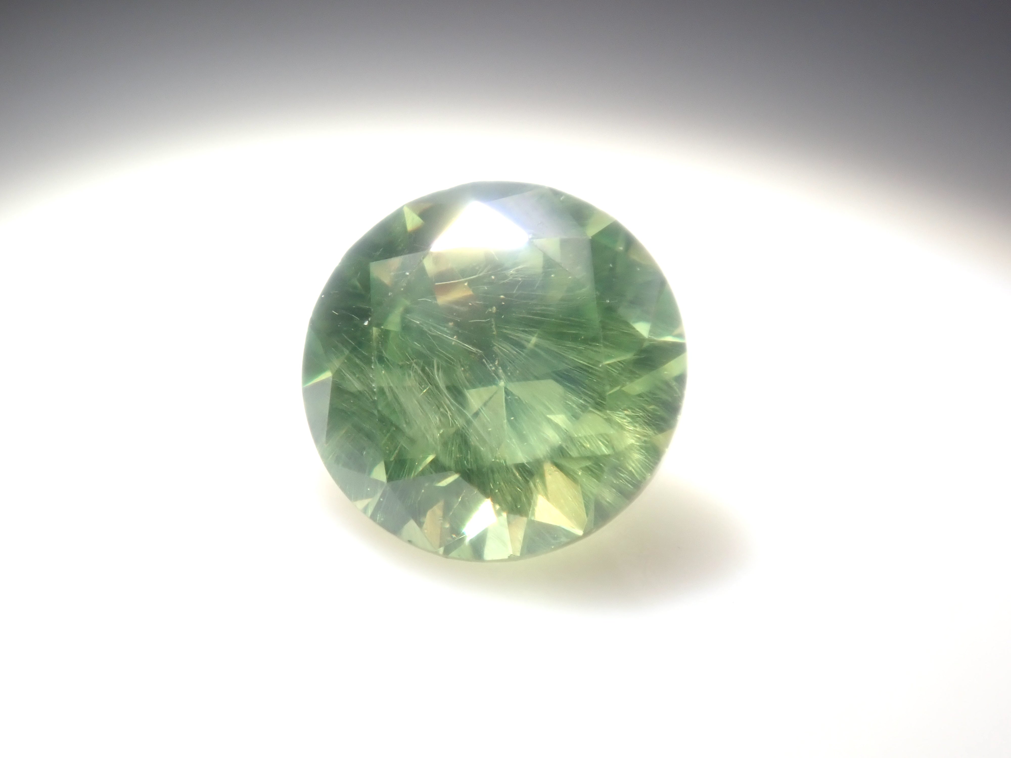 【4/11  22時販売】《限定22石》通常69,800円のロシア産美しいホーステールインクルージョン入り含むデマントイドガーネットガチャ《複数購入割引有》