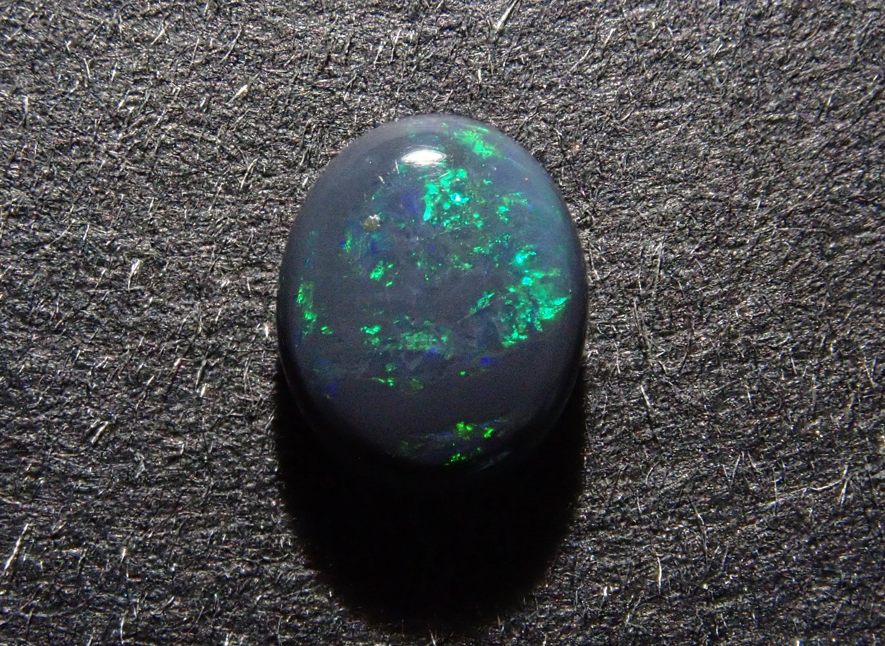 【4/14 22時販売】オーストラリア産ブラックオパール 0.310ctルース