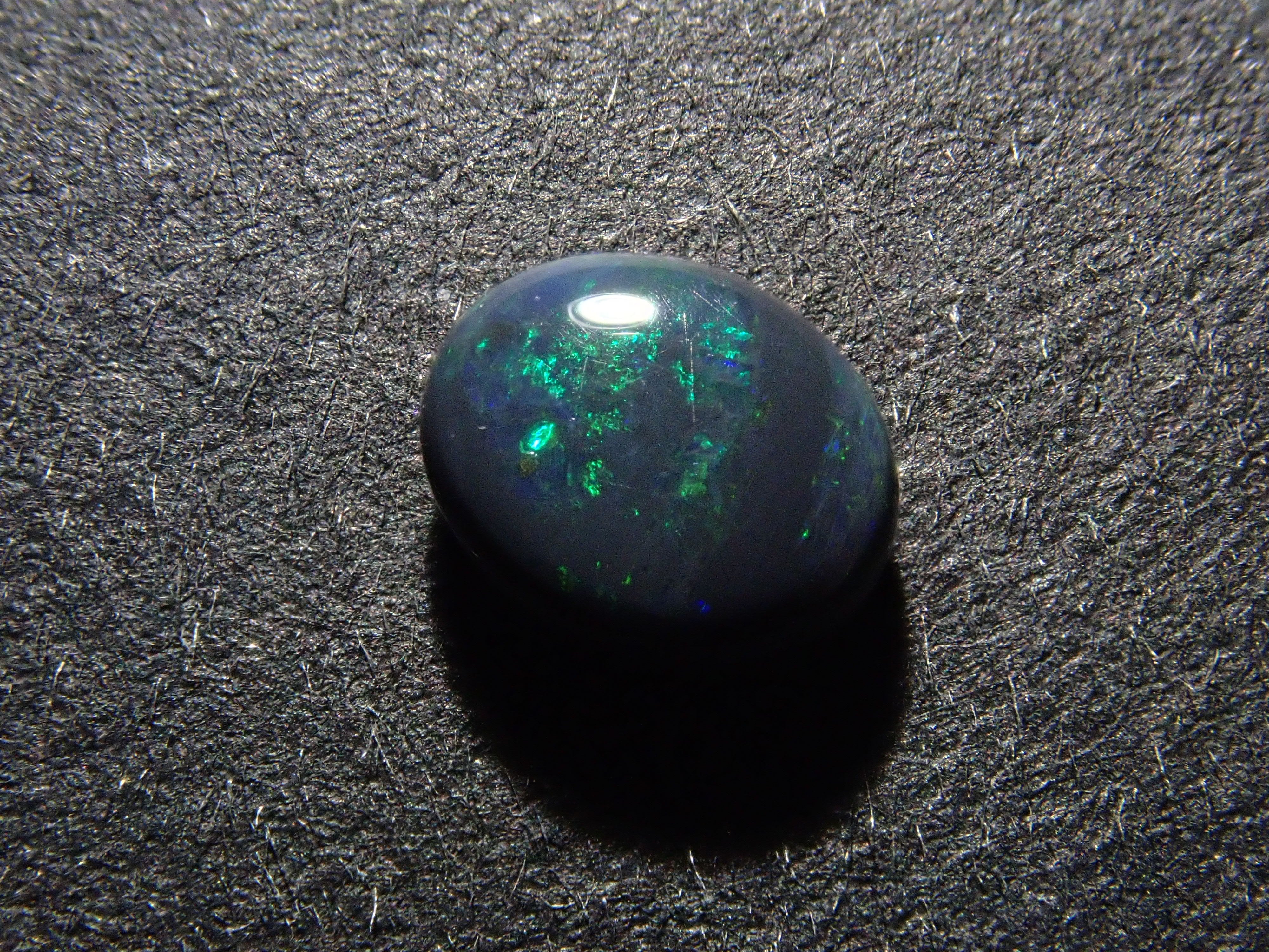 【12562585掲載】オーストラリア産ブラックオパール 0.310ctルース