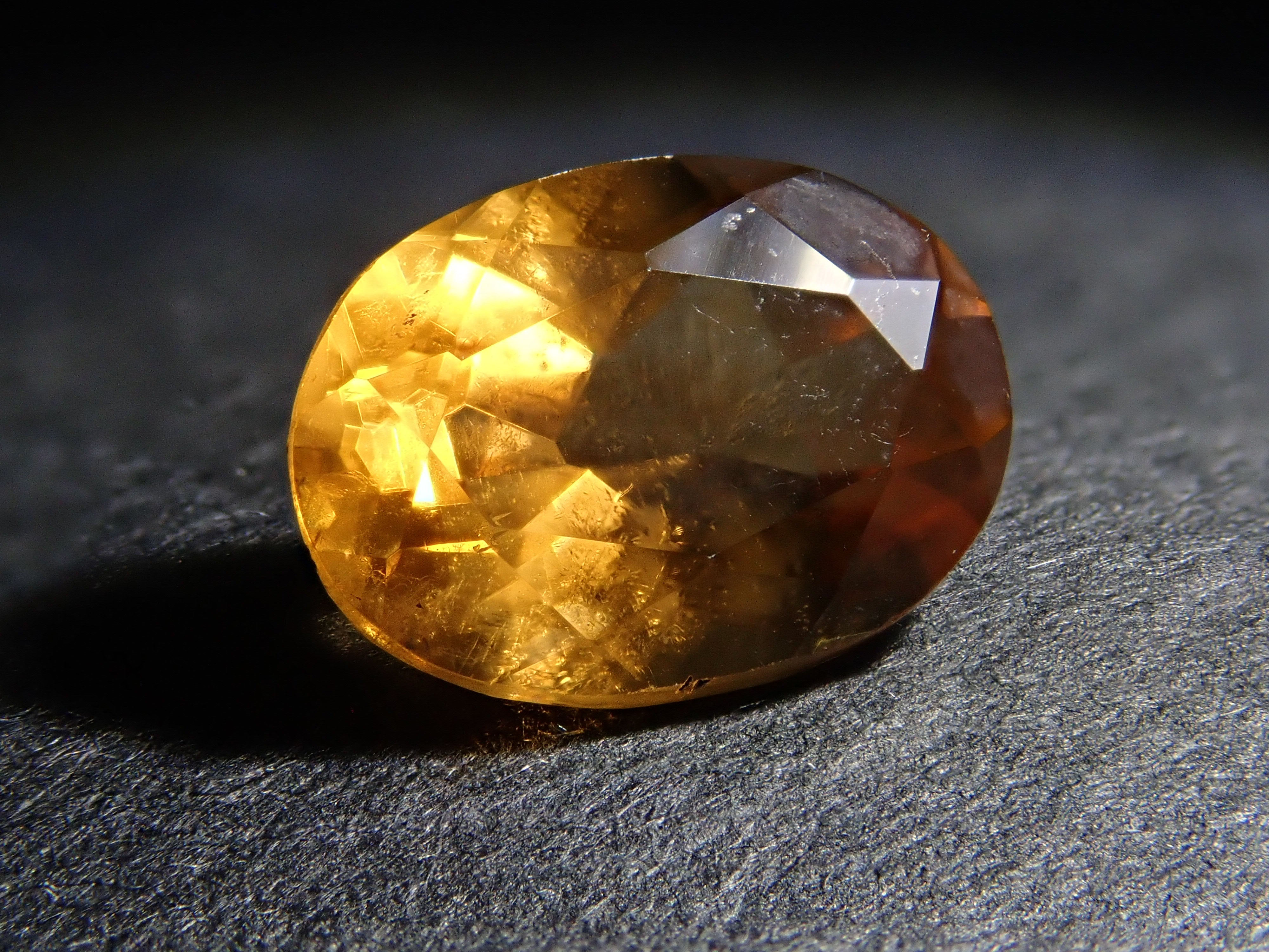 カルサイト 1.185ctルース