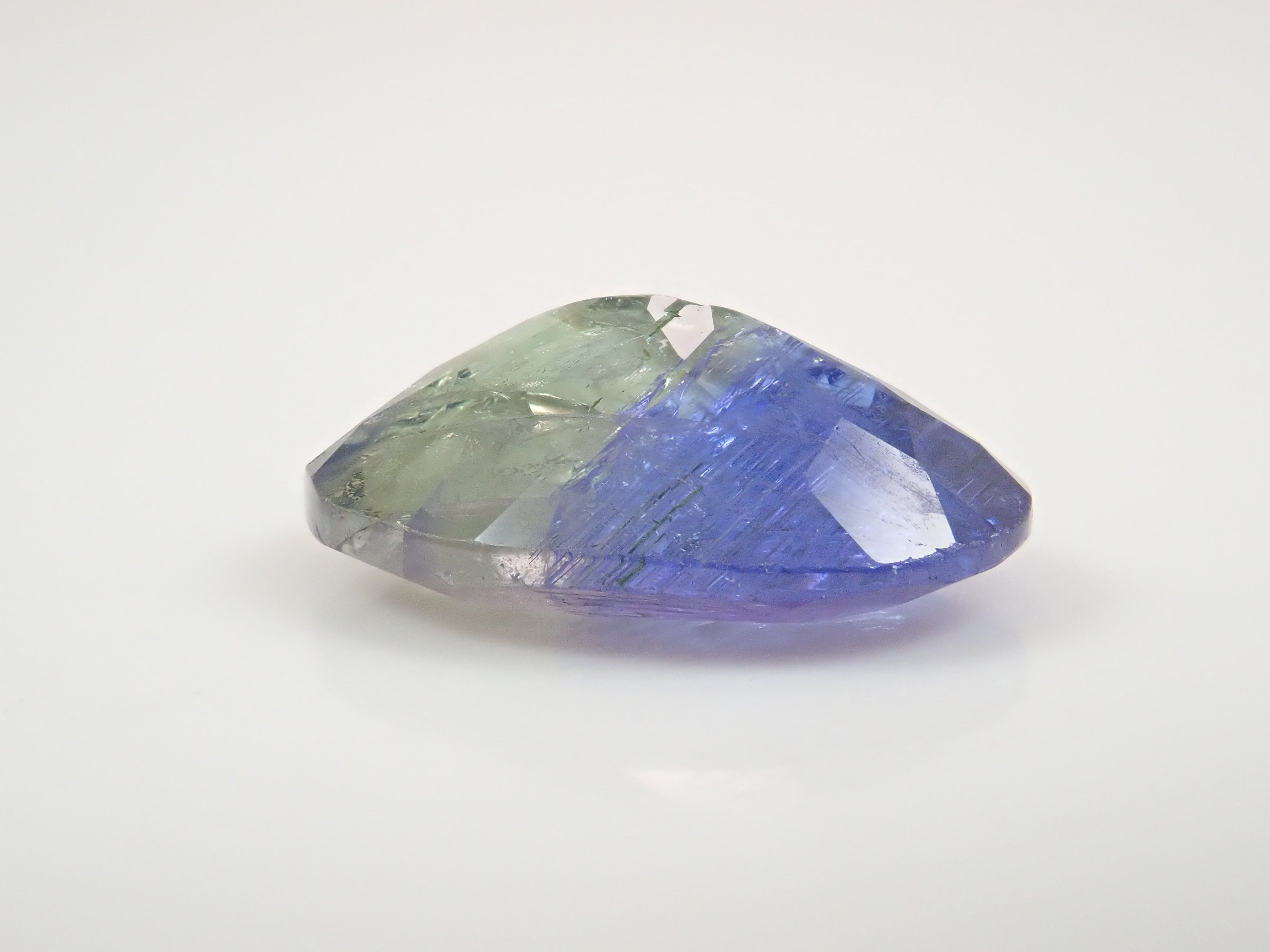 バイカラータンザナイト 6.351ctルース