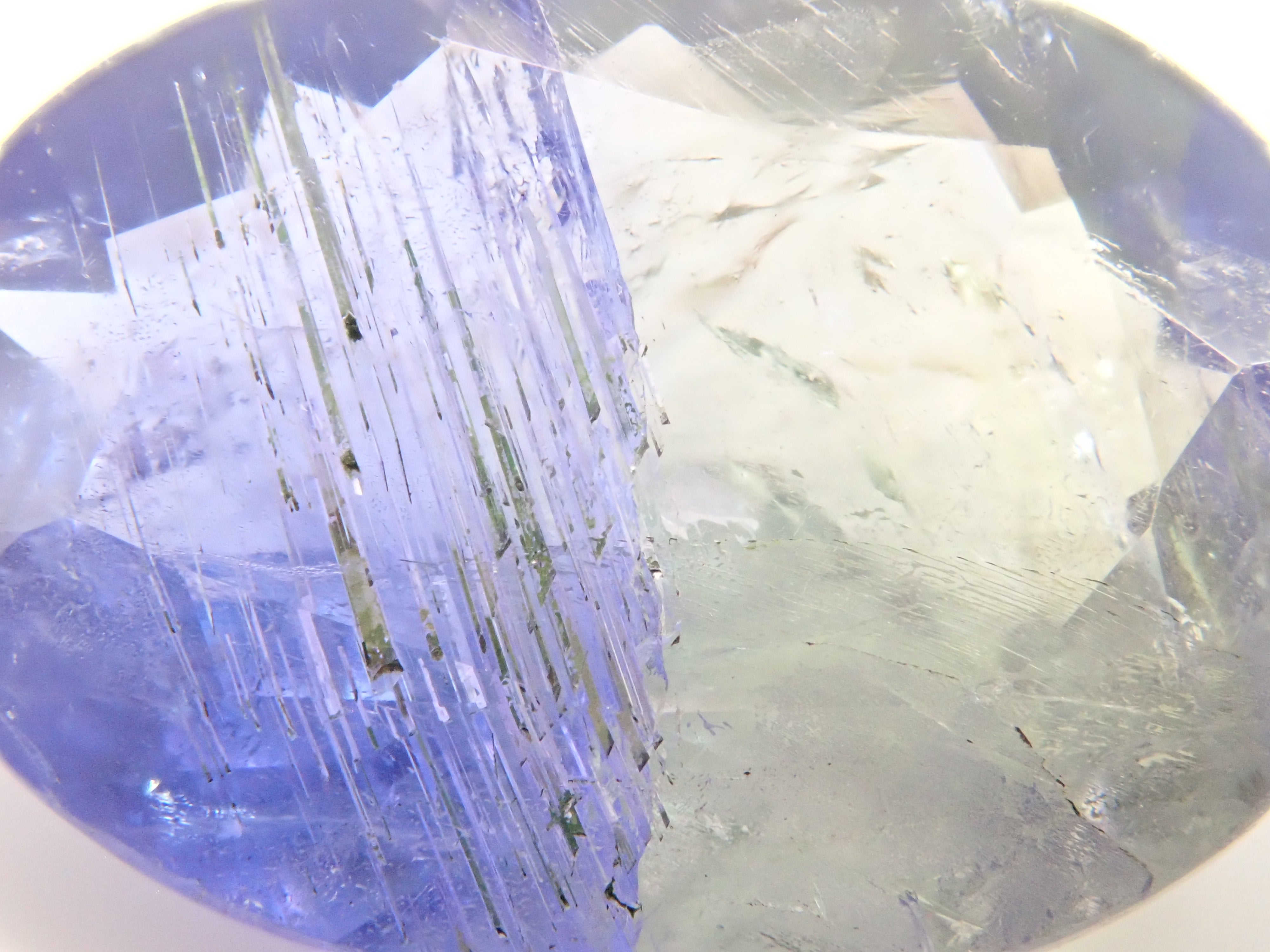 バイカラータンザナイト 6.351ctルース