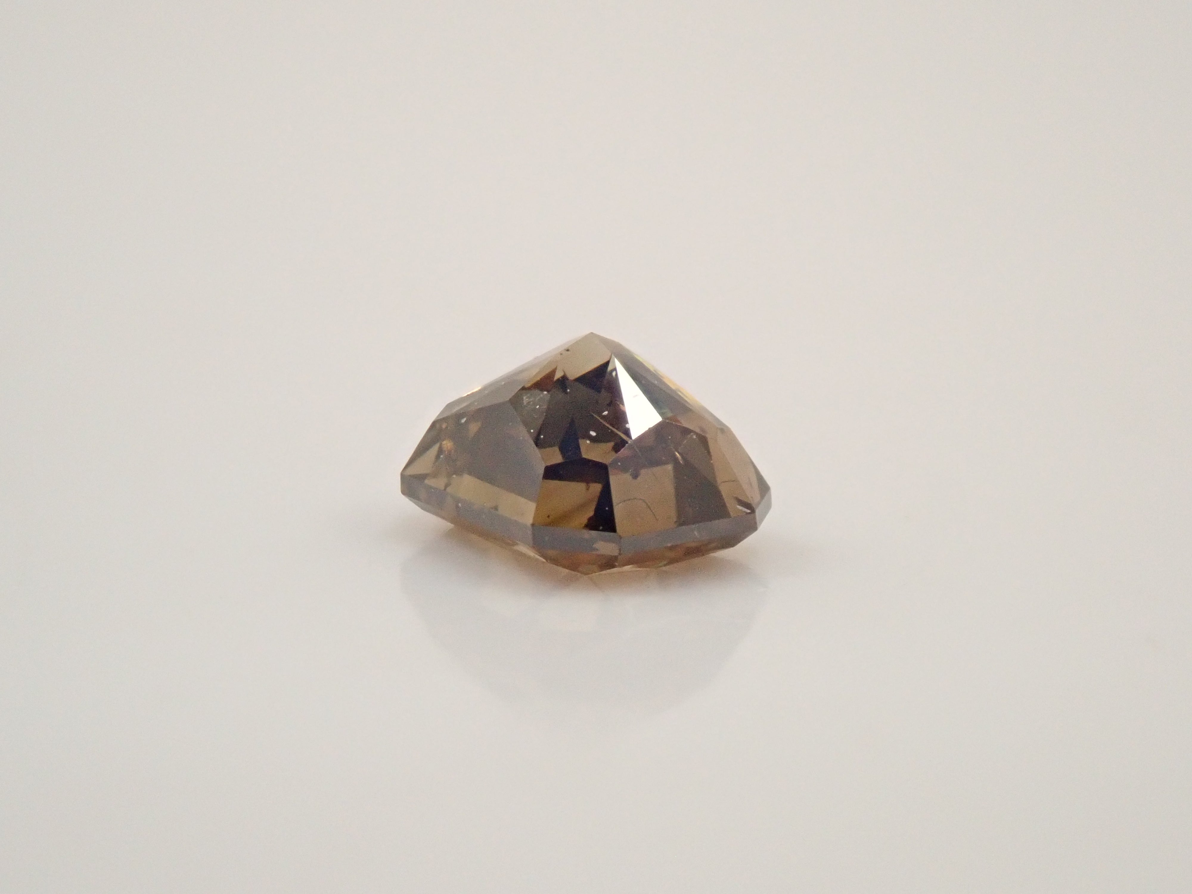 ブラウンダイヤモンド 0.531ctルース(FANCY DARK BROWN, SI-2) ブラウンダイヤモンド 0.531ctルース(FANCY DARK BROWN, SI-2)