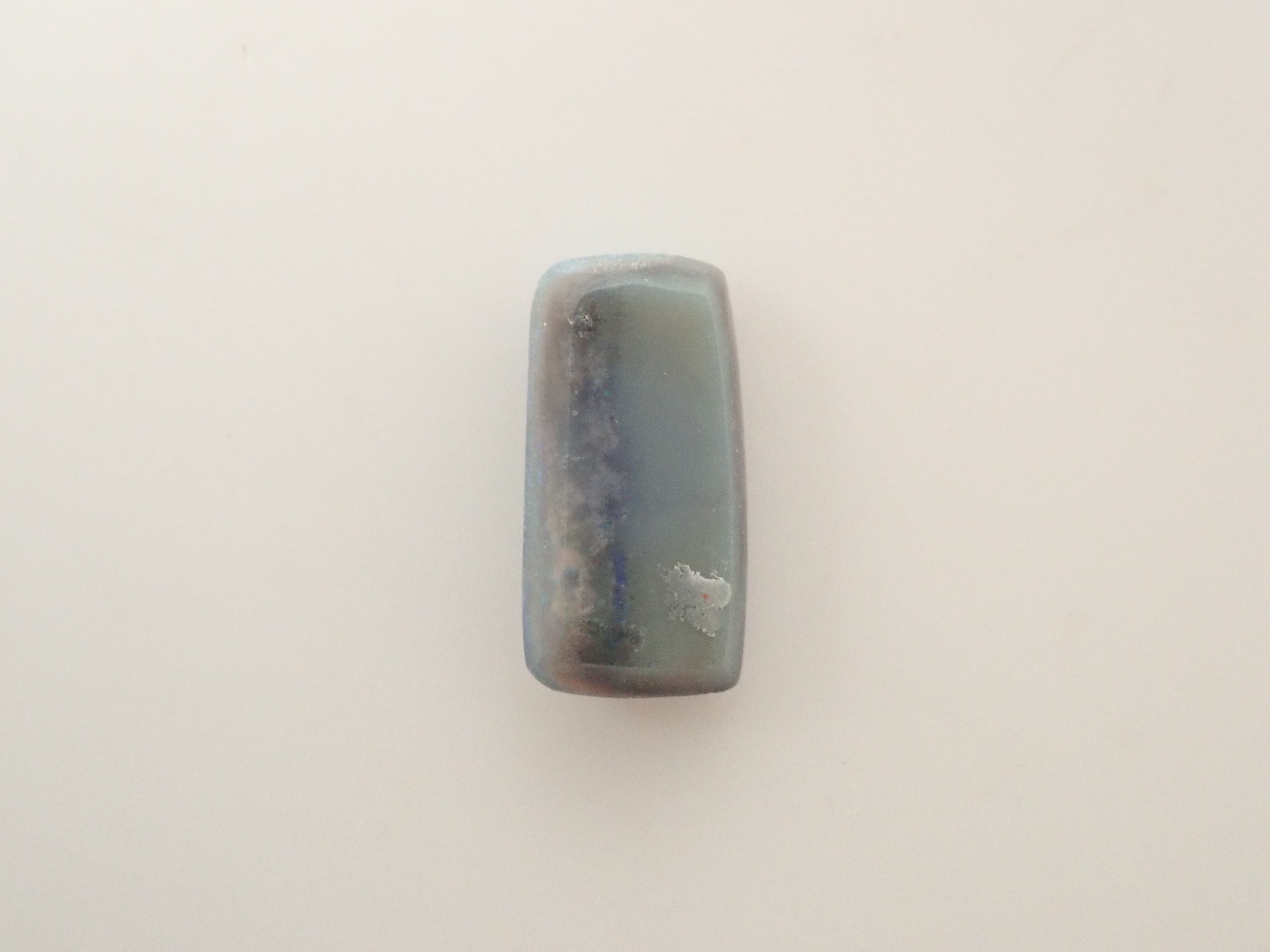 【12562541掲載】オーストラリア産ブラックオパール 0.666ctルース