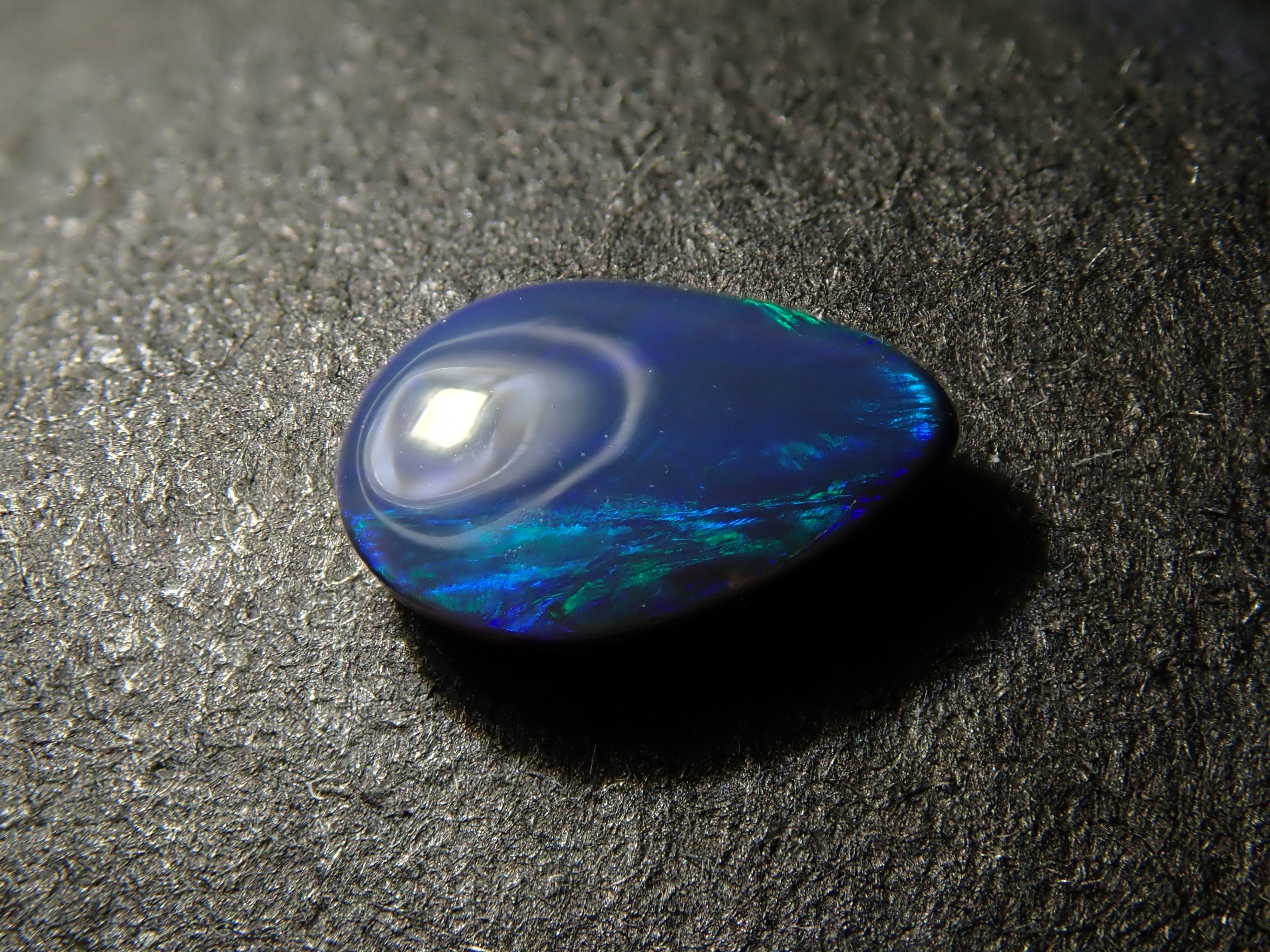 【12562559掲載】オーストラリア産ブラックオパール 0.232ctルース