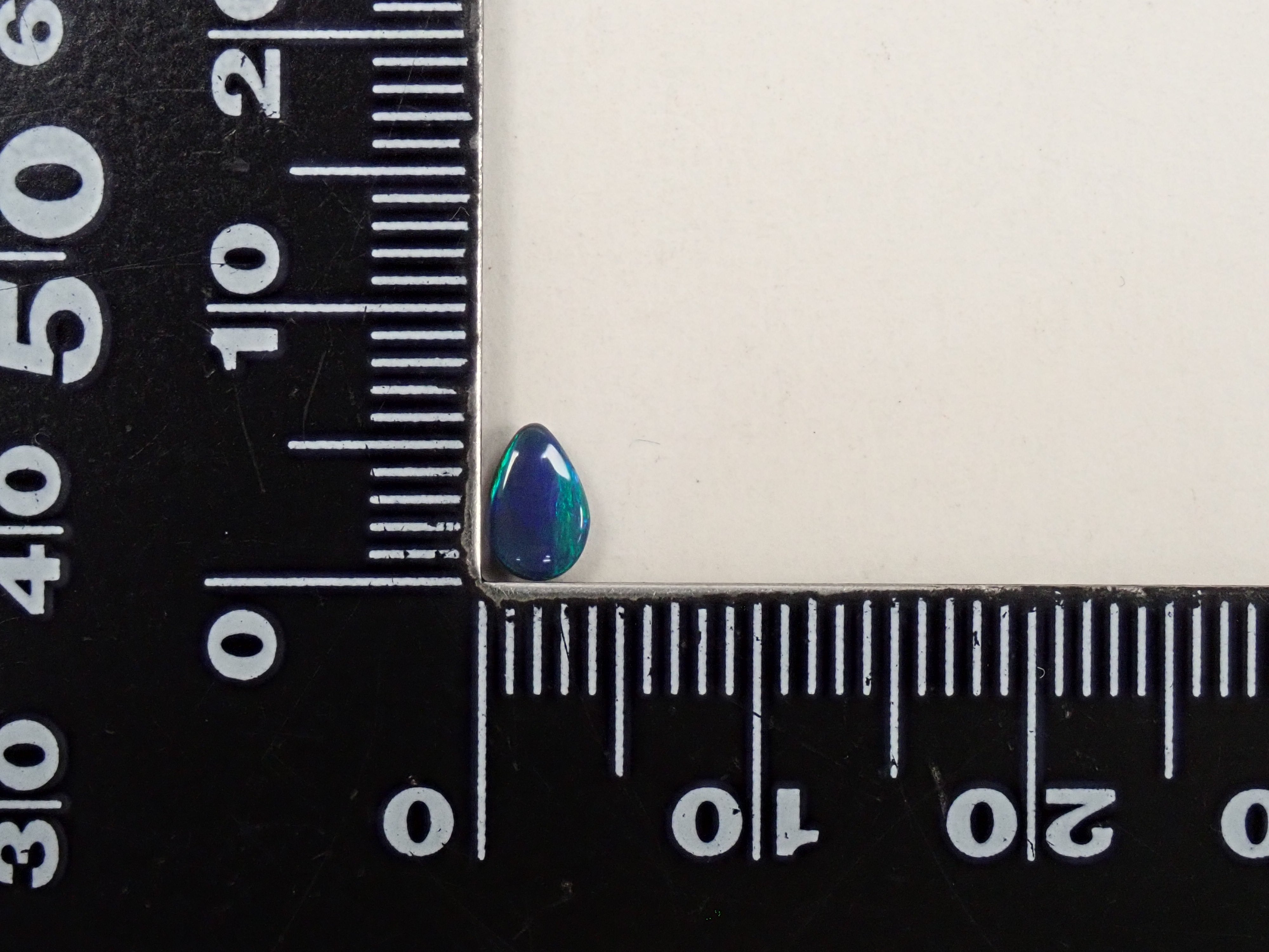 【12562559掲載】オーストラリア産ブラックオパール 0.232ctルース