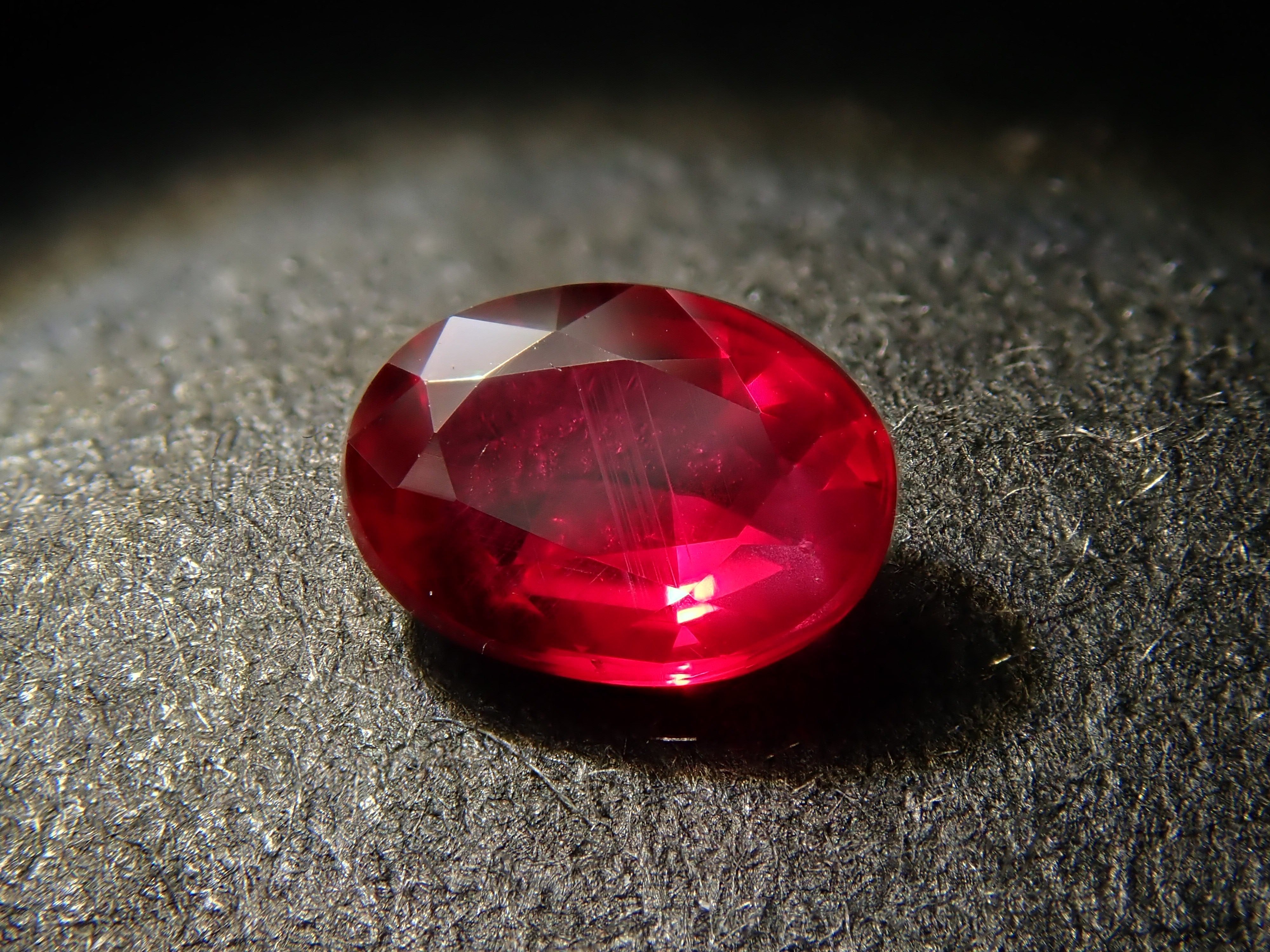 【12562684掲載】非加熱ピジョンブラッドルビー  0.260ctルース