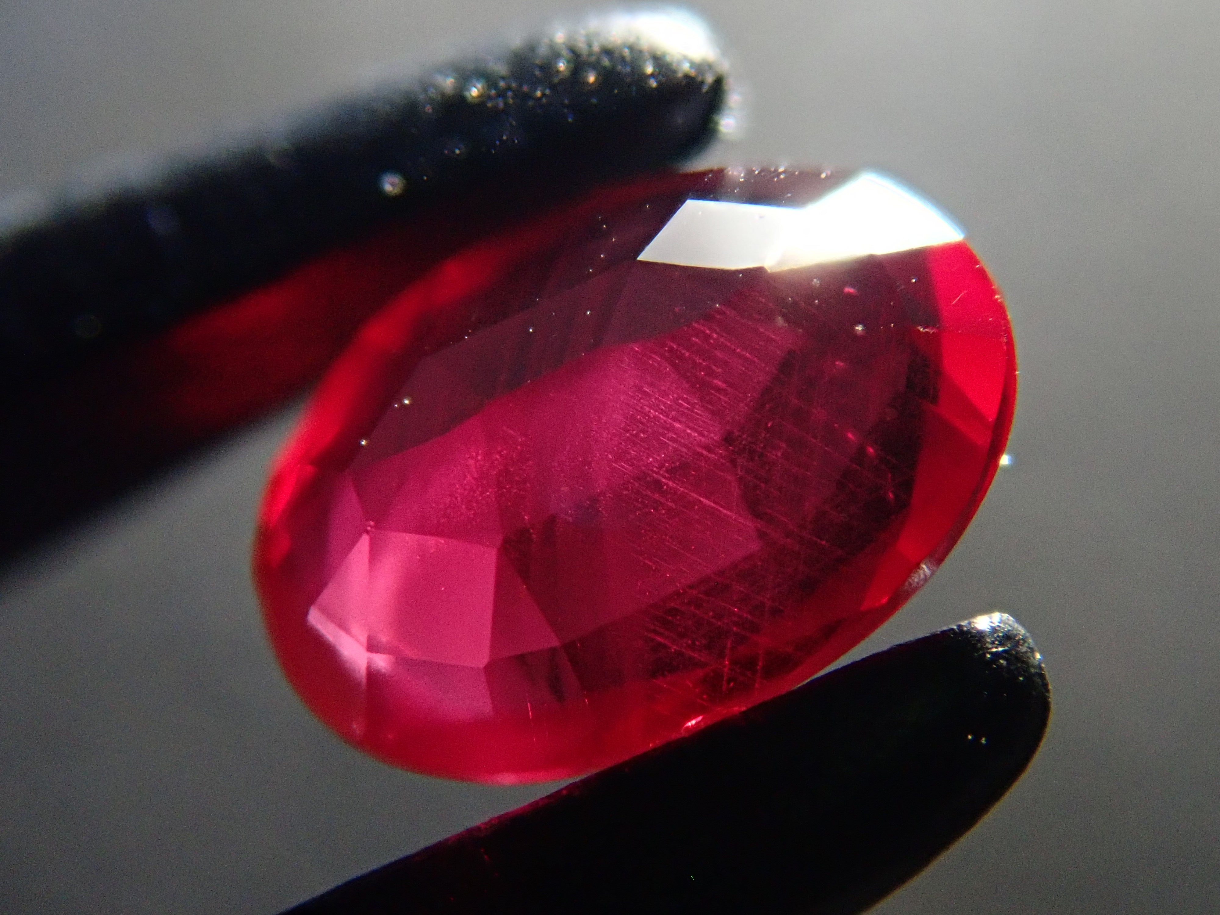 【12562684掲載】非加熱ピジョンブラッドルビー  0.260ctルース