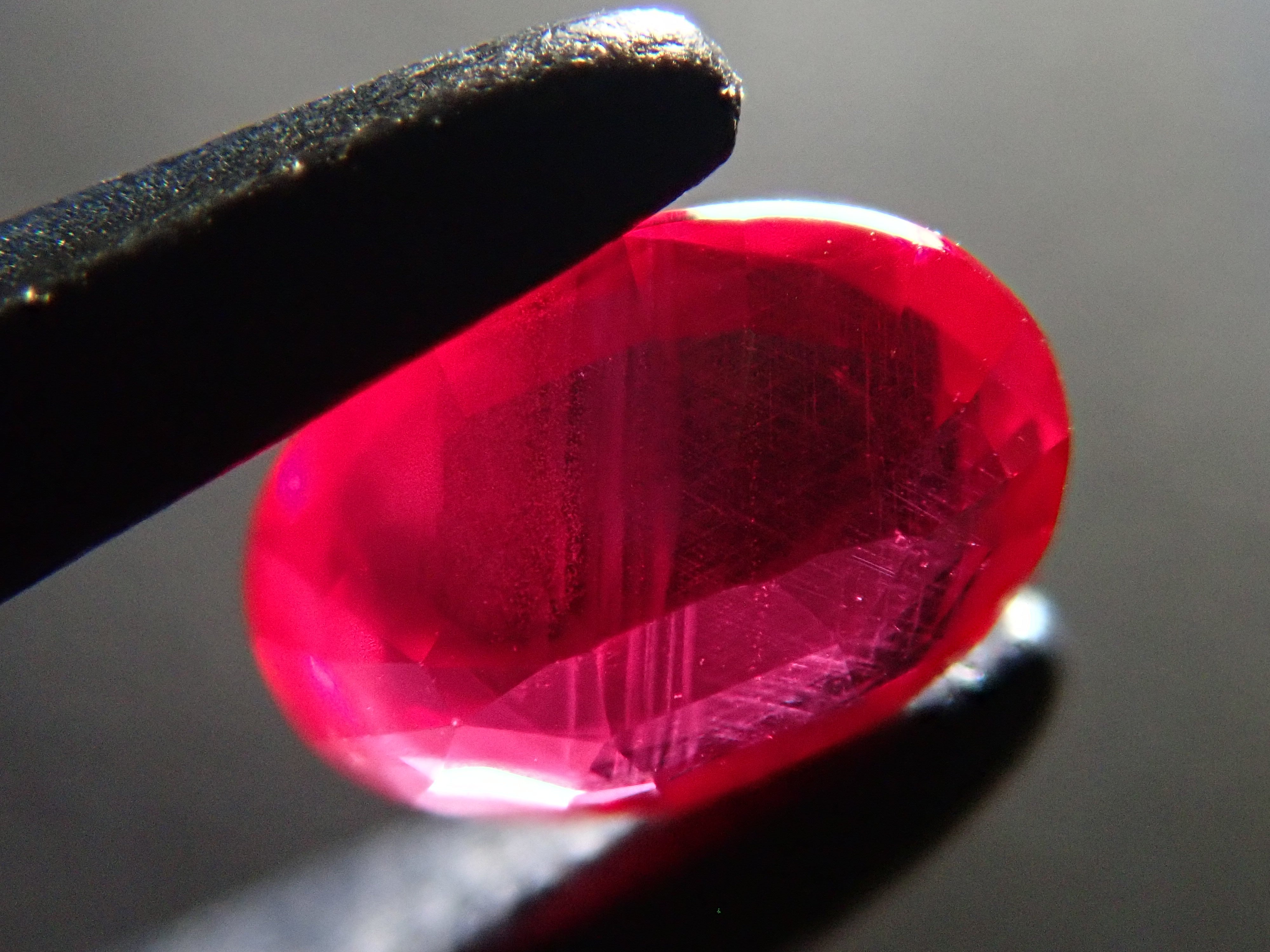 【12562684掲載】非加熱ピジョンブラッドルビー  0.260ctルース