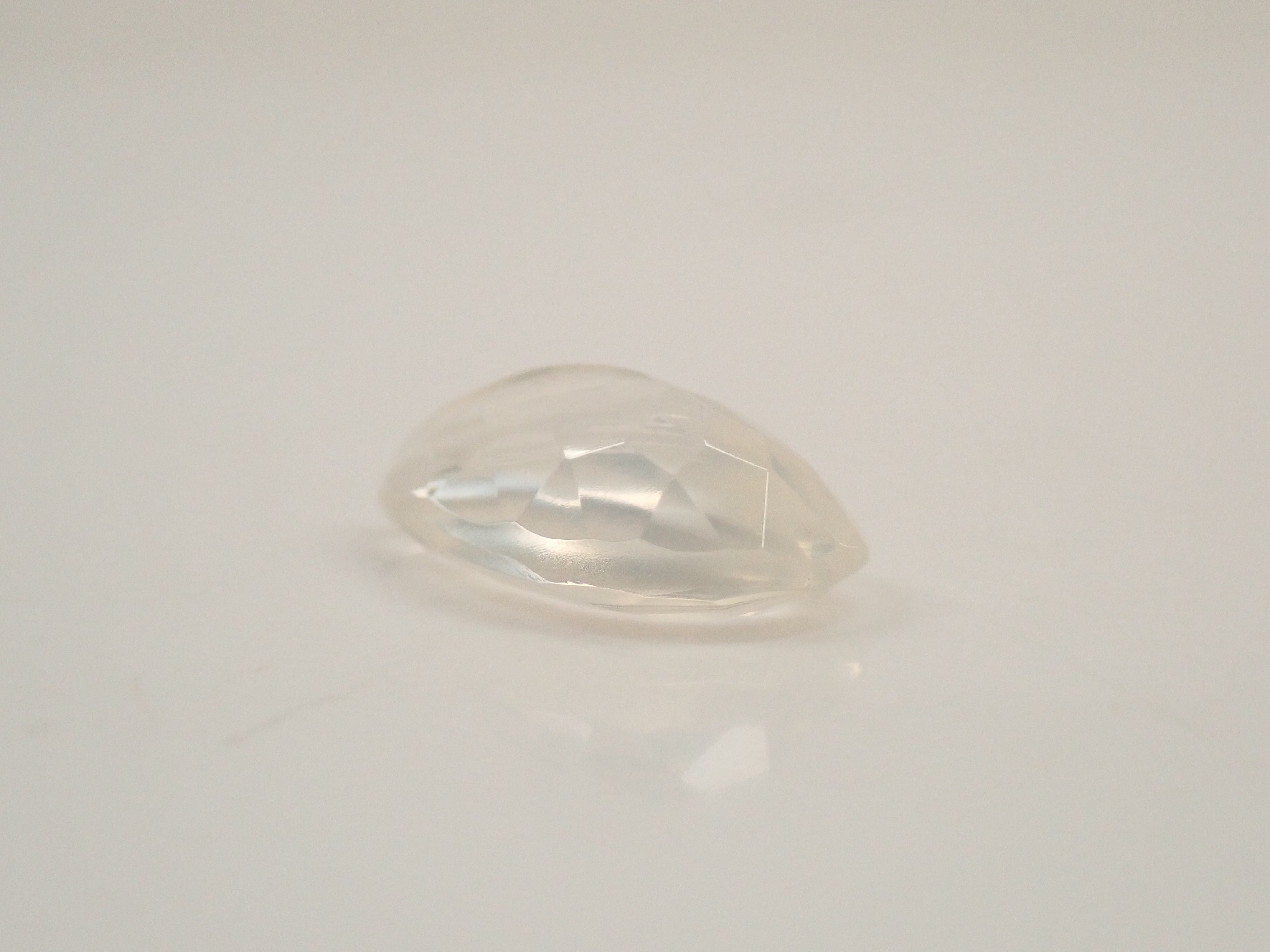 【12562642掲載】マラウイ産ムーンストーン（マラウイムーンストーン） 4.392ctルース