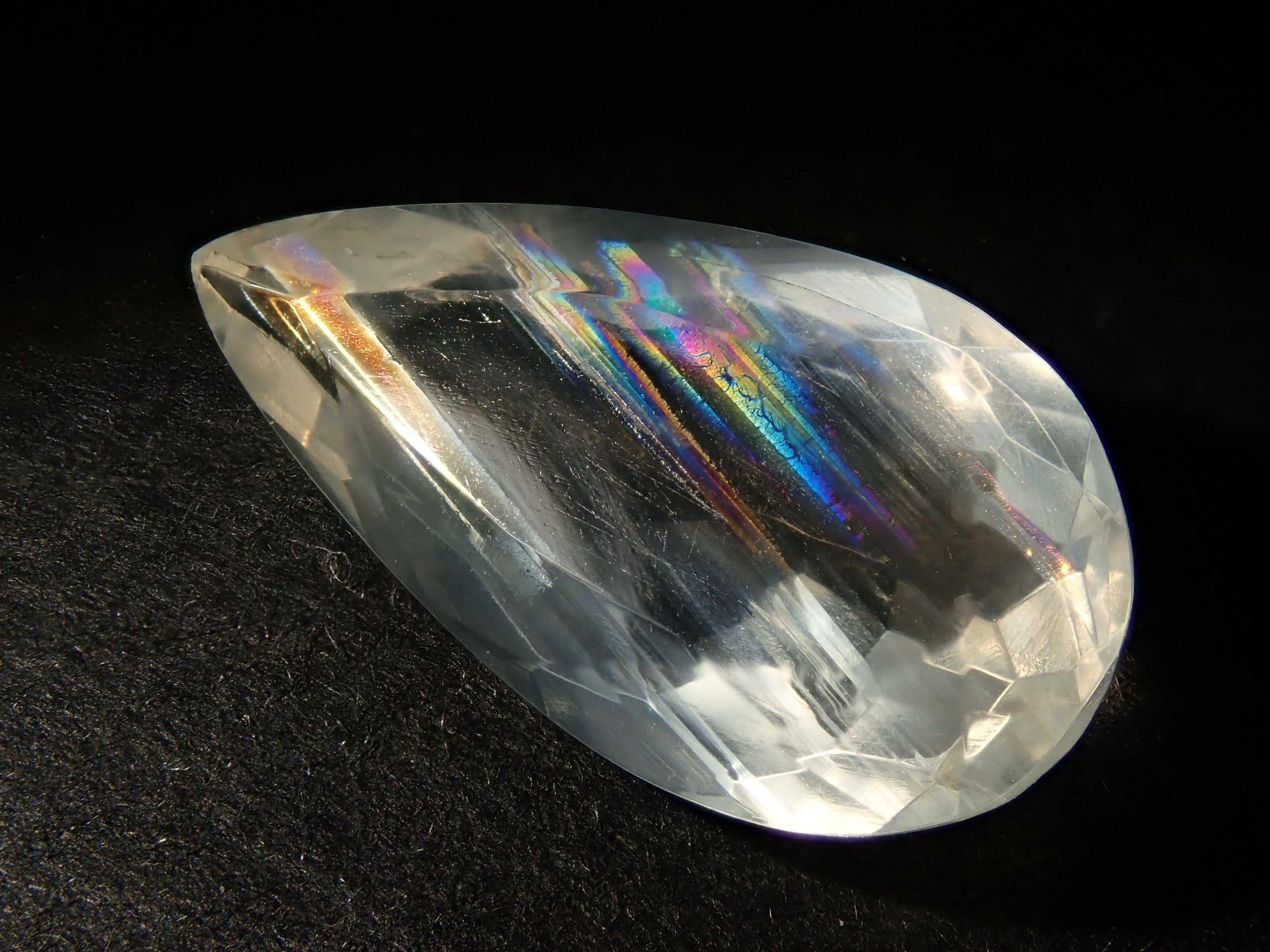 【12562642掲載】マラウイ産ムーンストーン（マラウイムーンストーン） 4.392ctルース