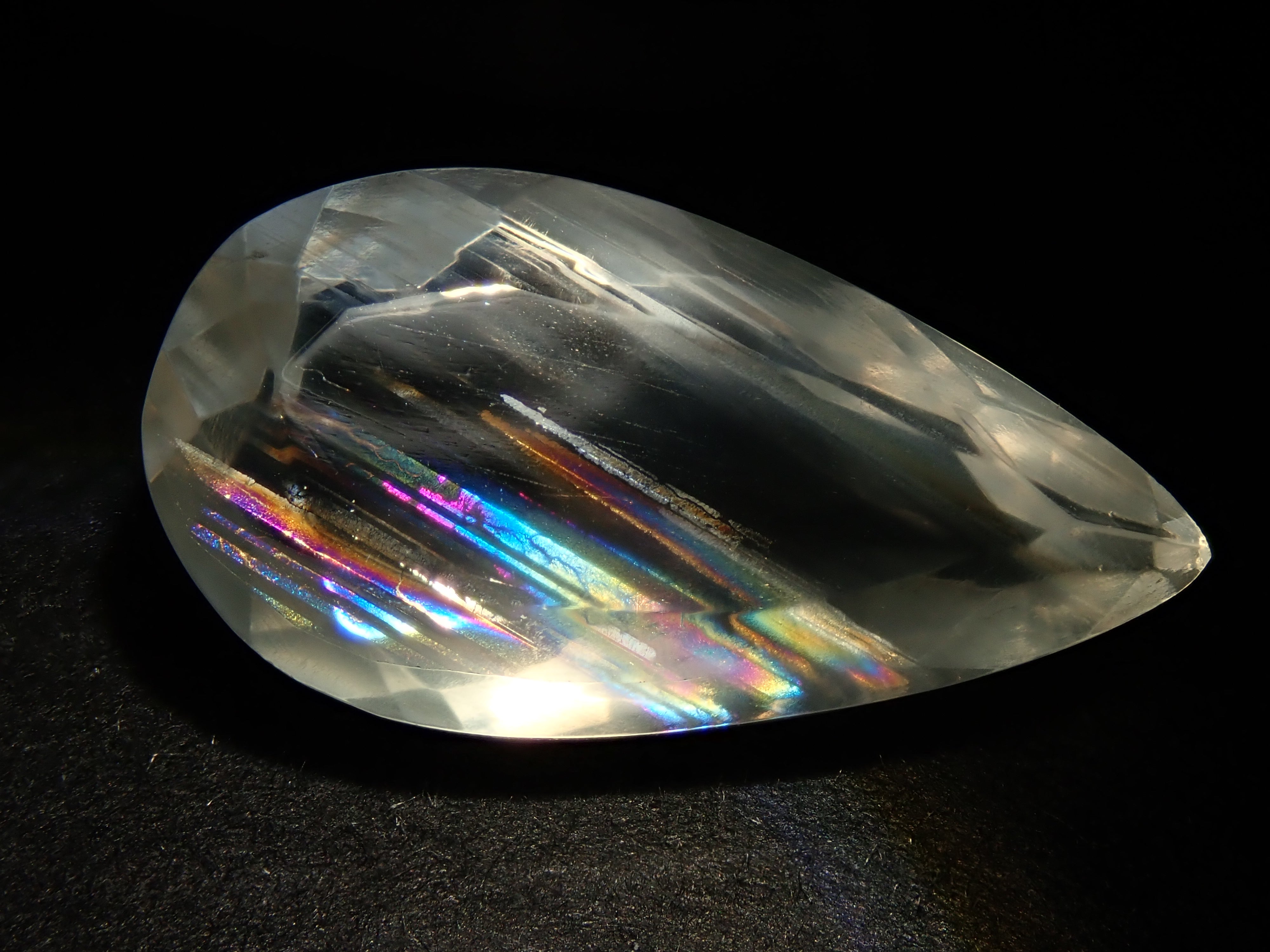 【12562642掲載】マラウイ産ムーンストーン（マラウイムーンストーン） 4.392ctルース