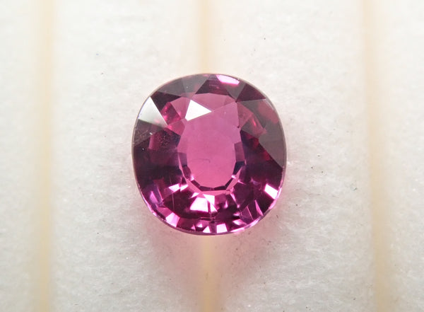 0.288ct loose purple sapphire from Windsor, Tanzania