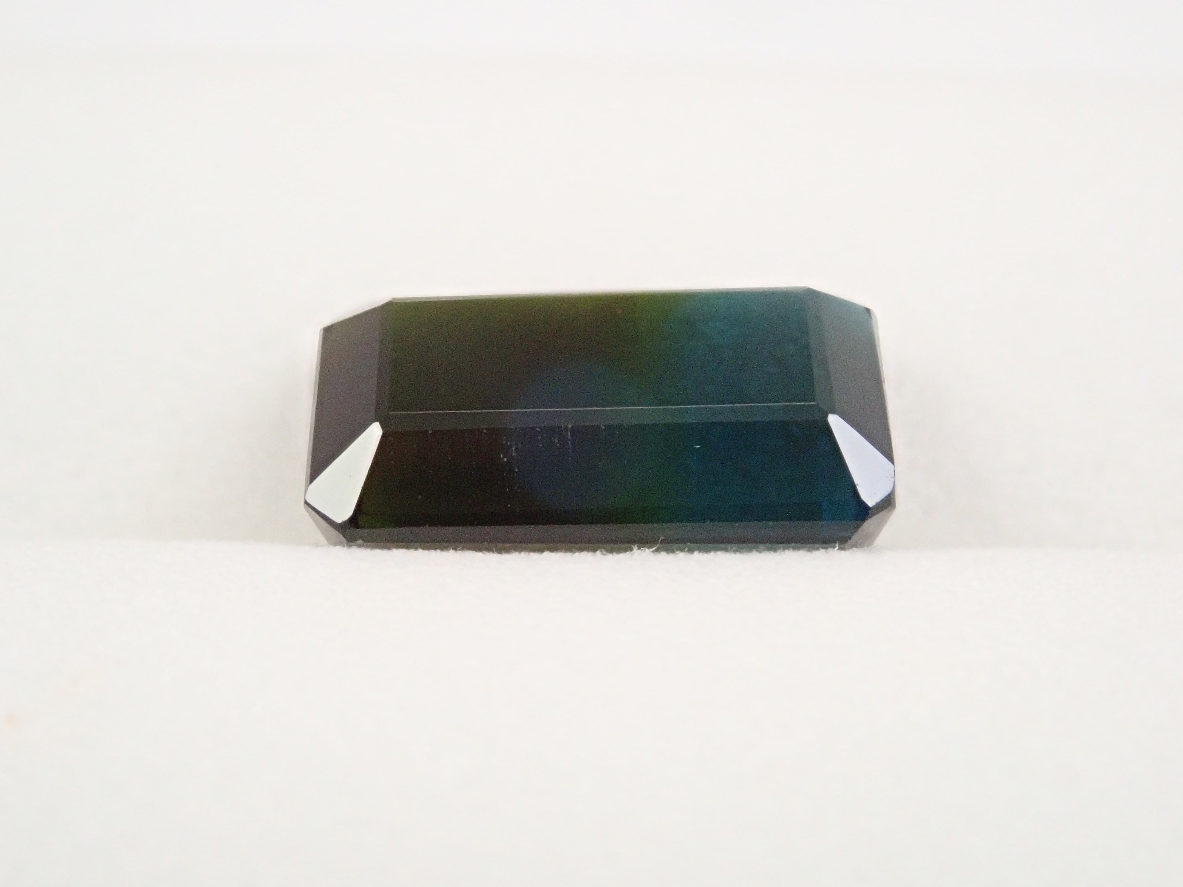 ブラジル産バイカラートルマリン 4.554ctルース 鑑別書