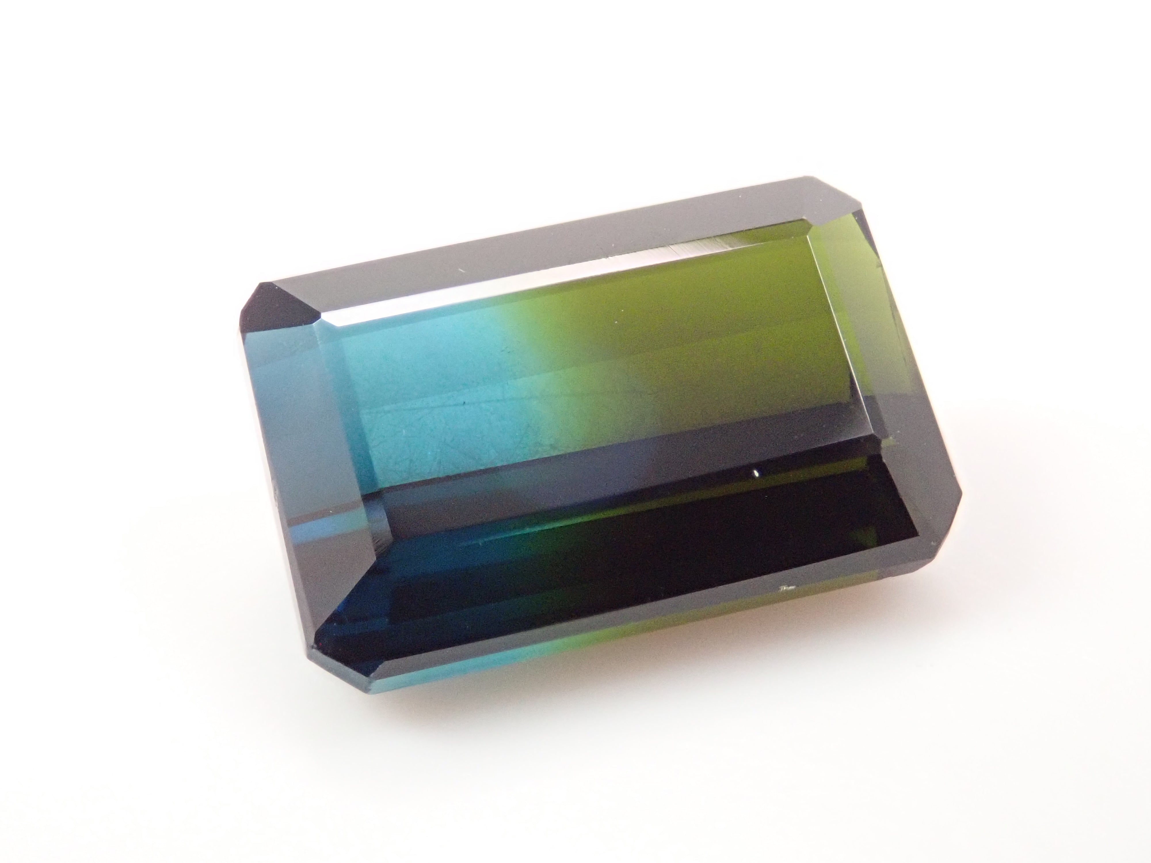 ブラジル産バイカラートルマリン 4.554ctルース 鑑別書