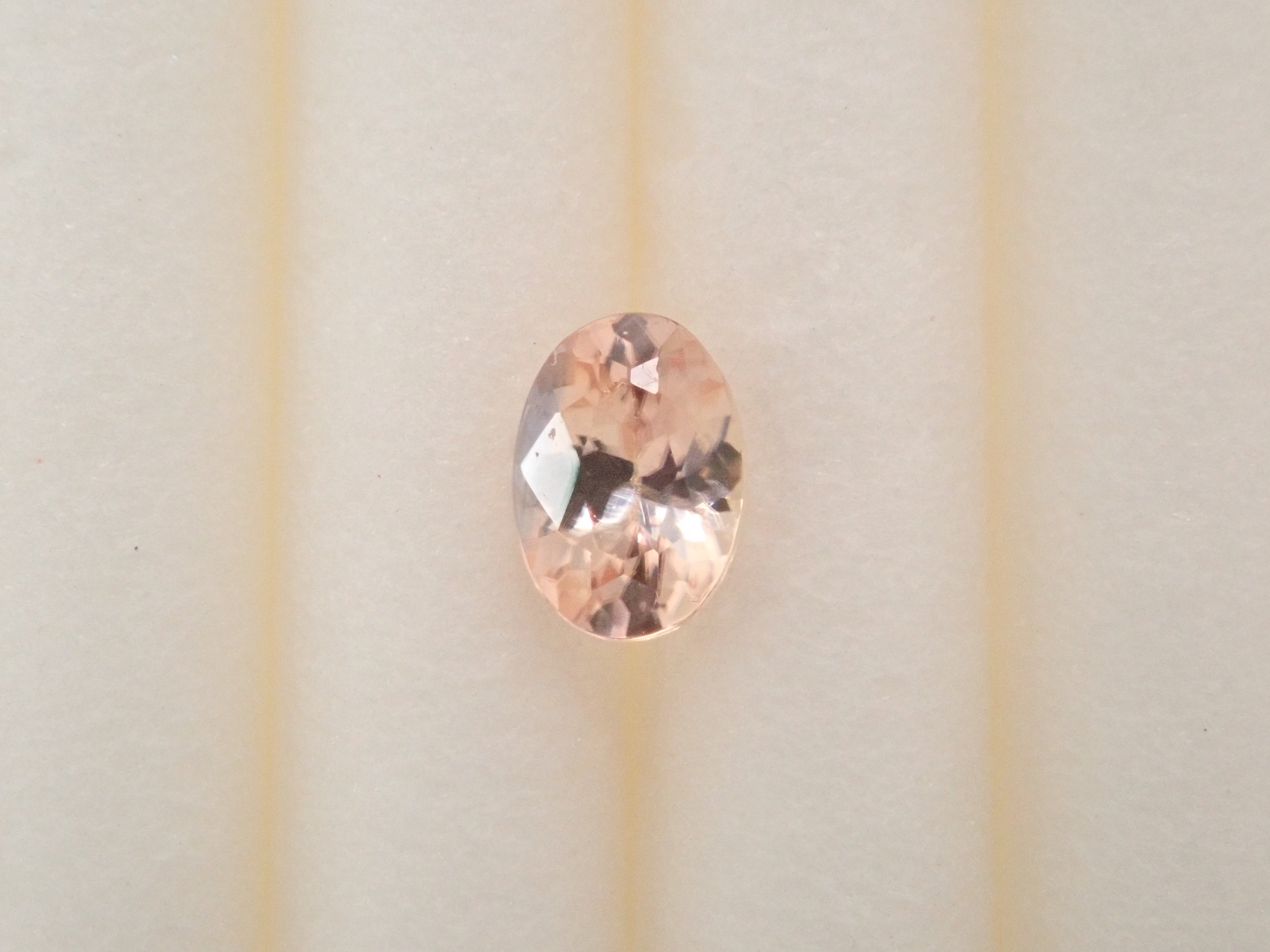 【12562706掲載】アメリカ産オレンジベニトアイト 0.135ctルース