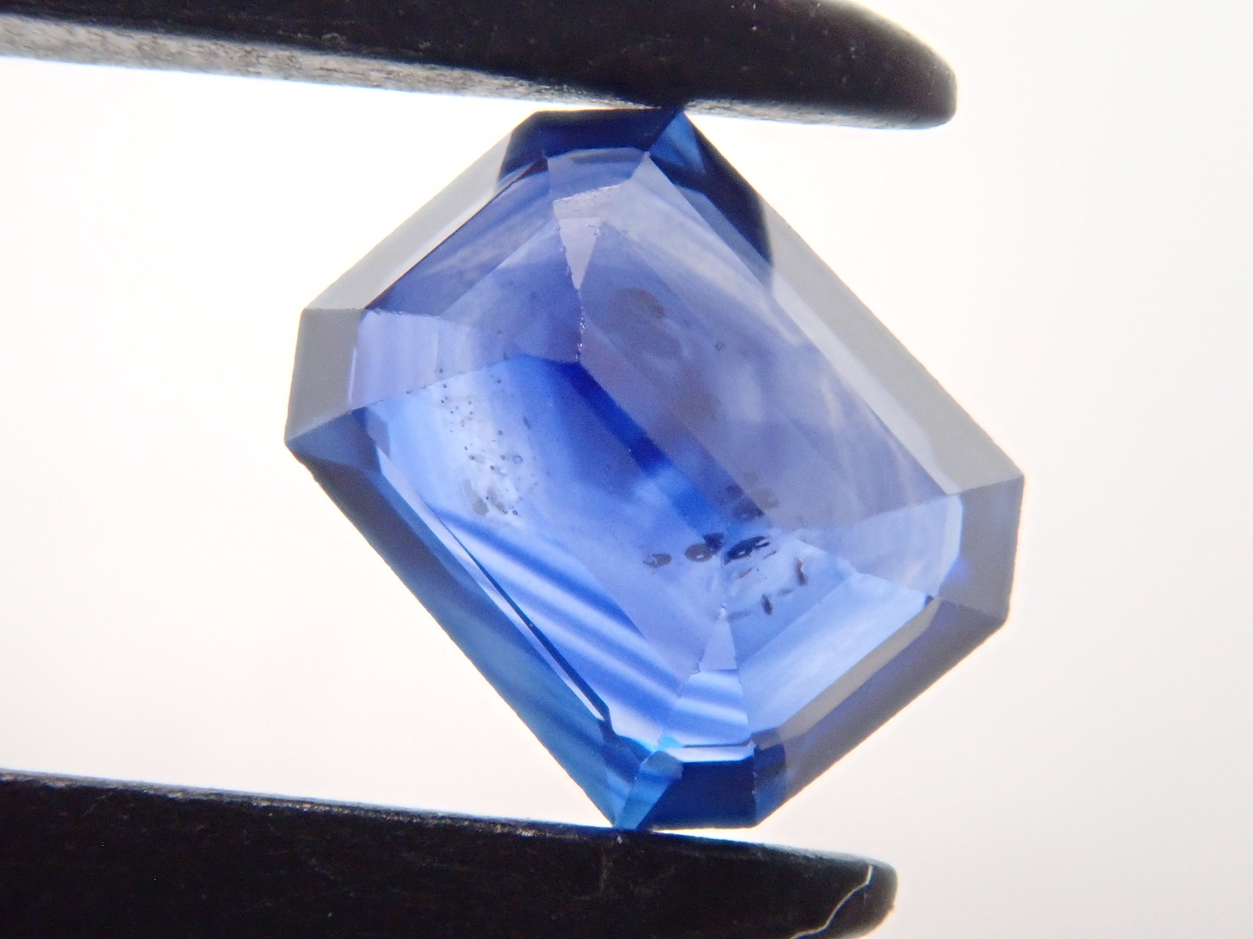 【12562675掲載】スリランカ産ブルーサファイア 0.442ctルース