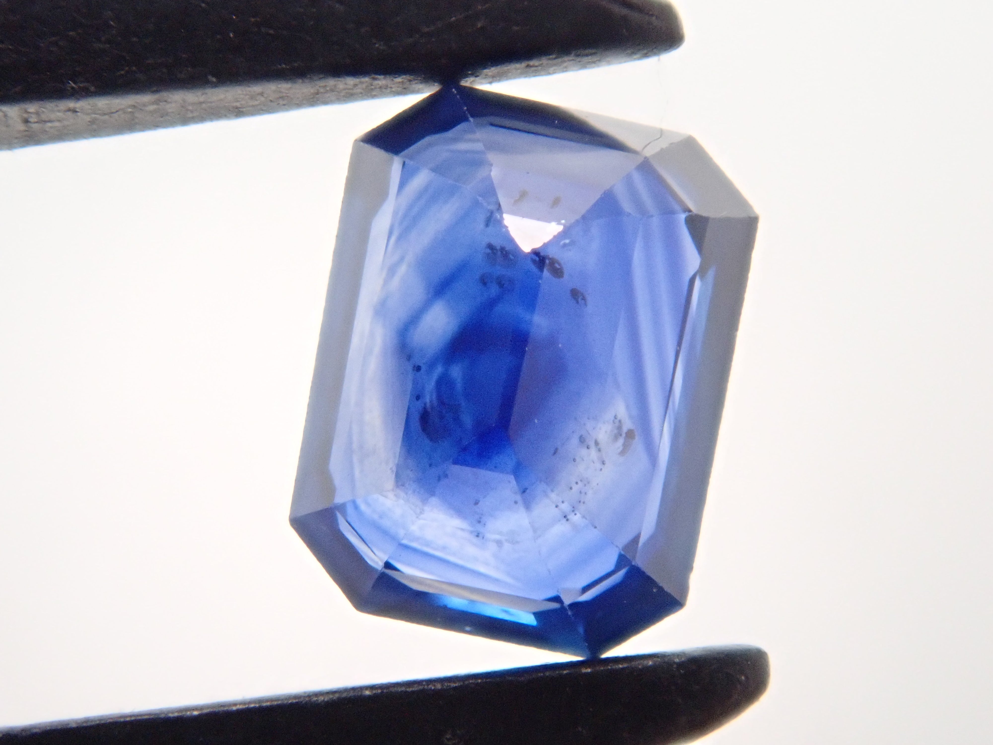 【12562675掲載】スリランカ産ブルーサファイア 0.442ctルース