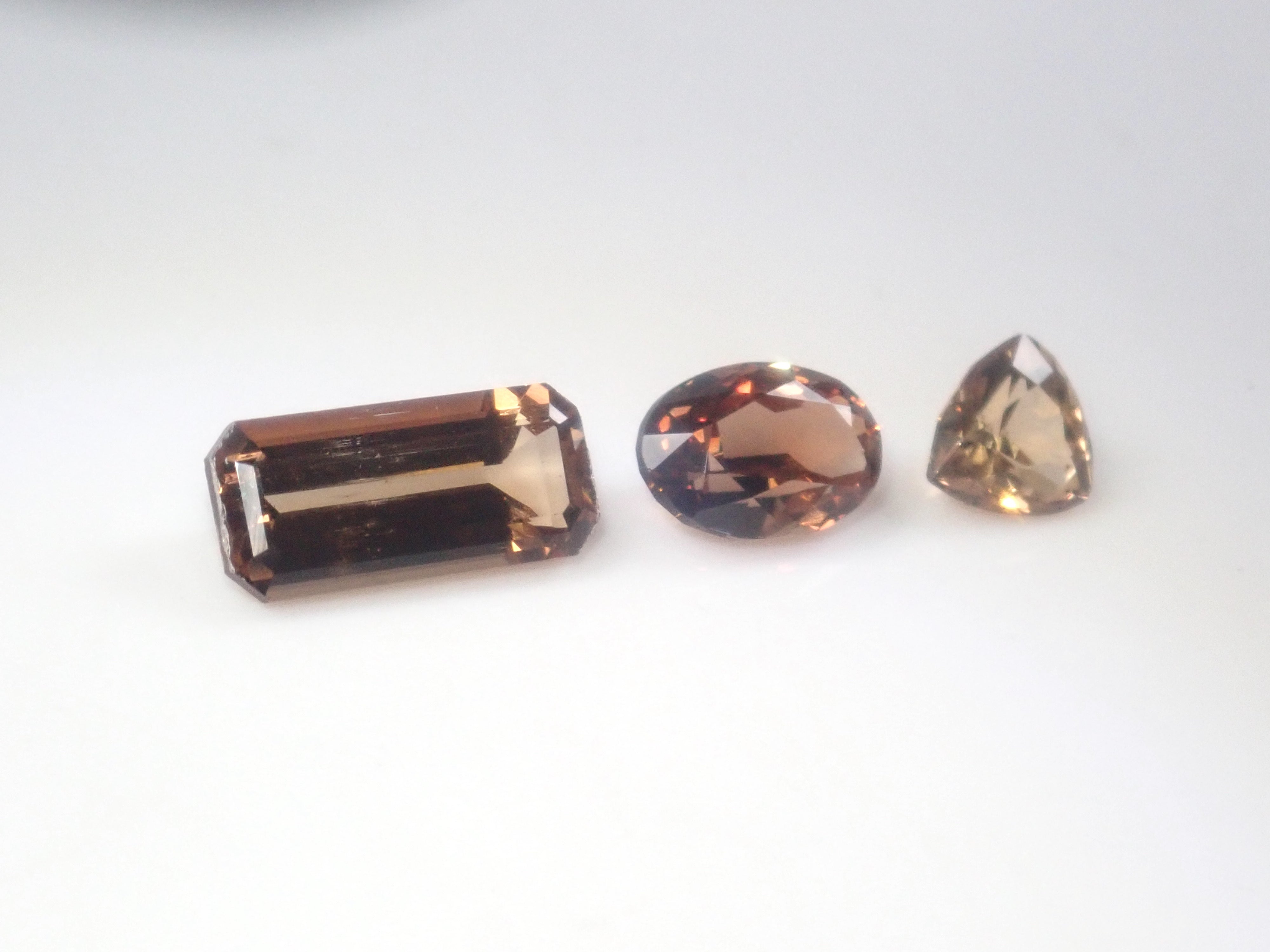 《Limited to 12 Stones》Rare Stone Gacha 💎 Cinnabar from China, Paraiba Tourmaline from Mozambique, Grandidierite, etc.《Multiple Purchase Discount Available》