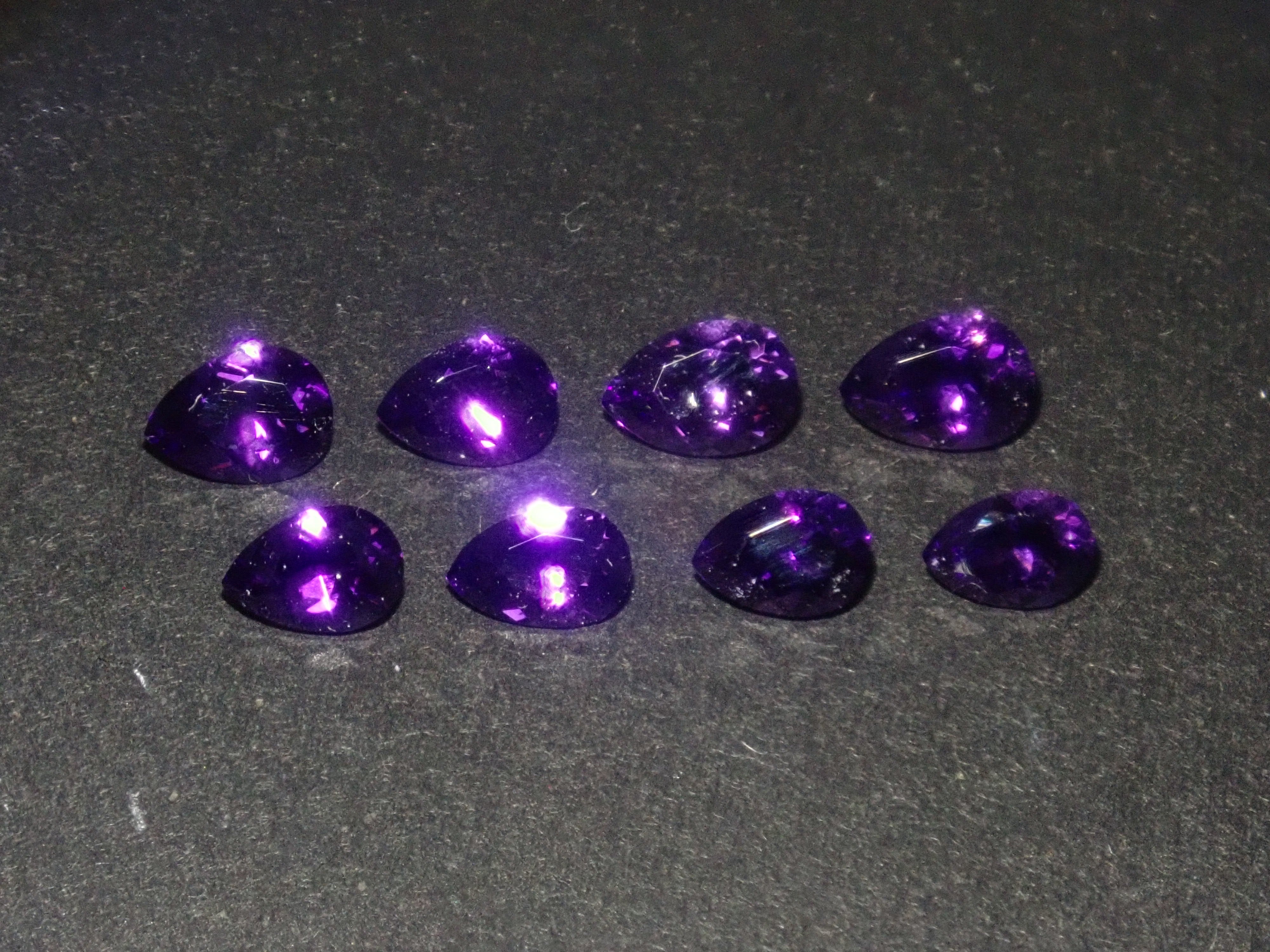 【5/3 22時販売】《限定9石》通常22,800円の中野誠氏の金平糖カット3.49ctやサンジェ氏カットを含むカラーシフトアメジストガチャ《複数購入割引有》