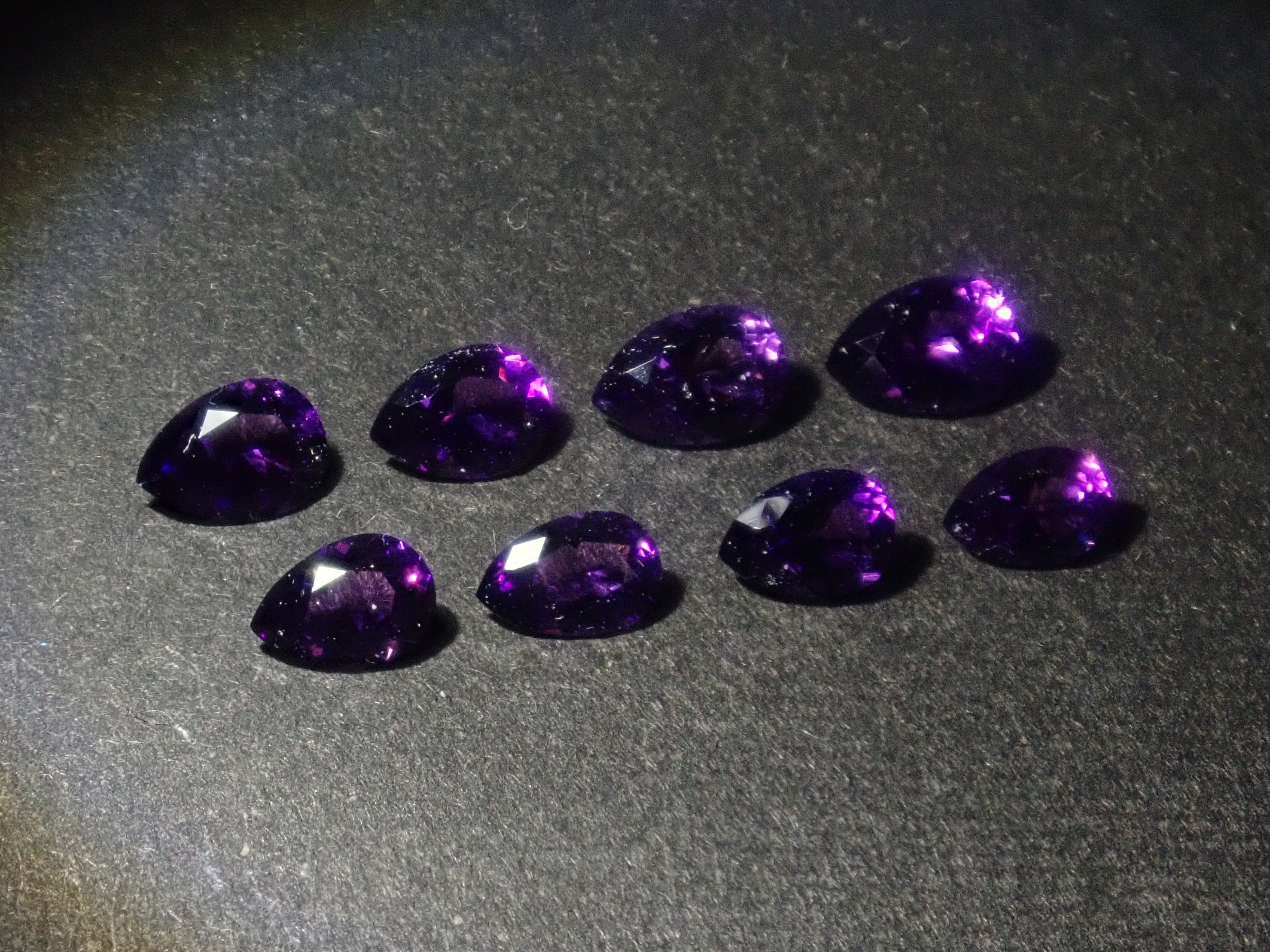 【5/3 22時販売】《限定9石》通常22,800円の中野誠氏の金平糖カット3.49ctやサンジェ氏カットを含むカラーシフトアメジストガチャ《複数購入割引有》