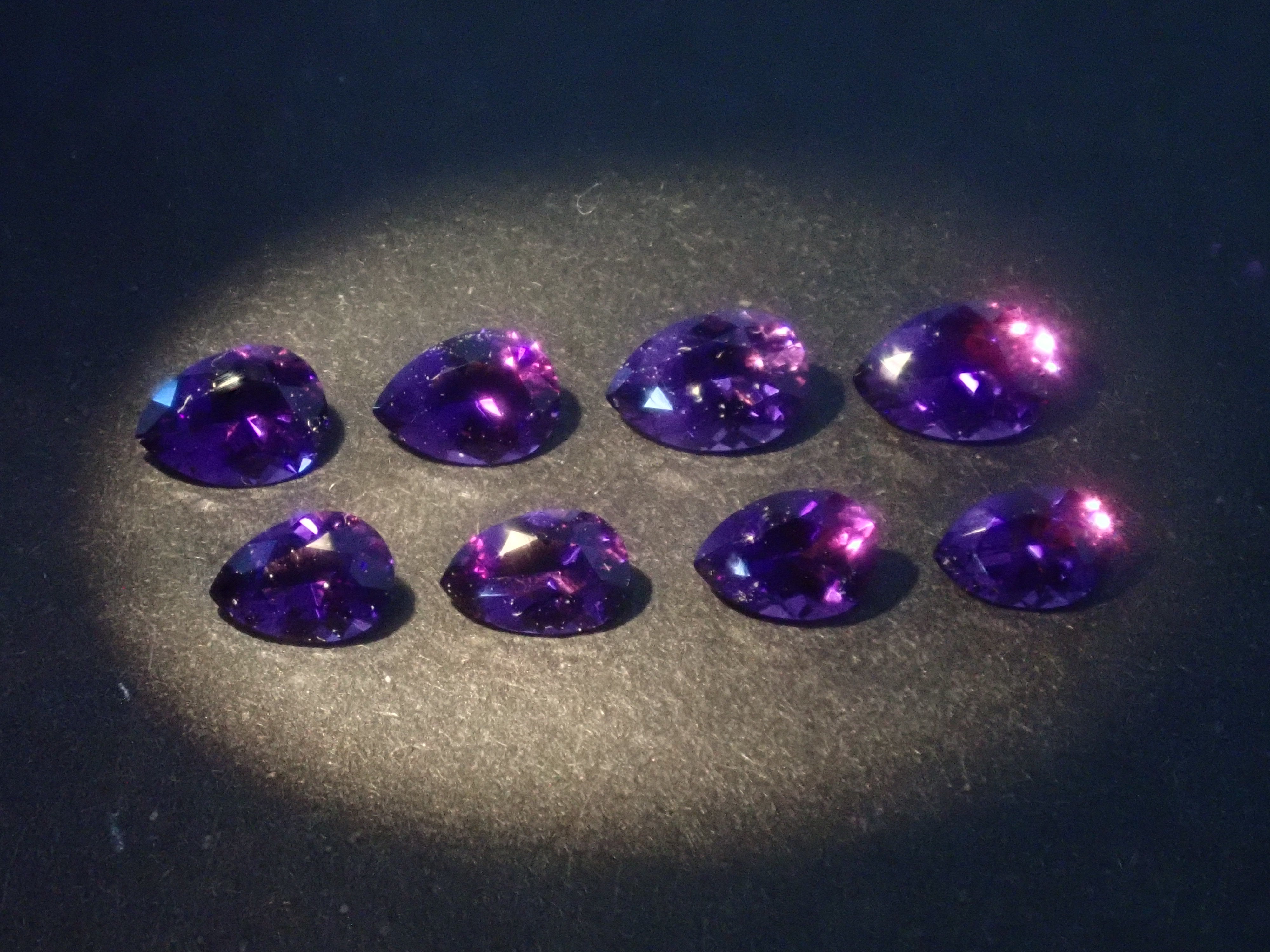 【5/3 22時販売】《限定9石》通常22,800円の中野誠氏の金平糖カット3.49ctやサンジェ氏カットを含むカラーシフトアメジストガチャ《複数購入割引有》