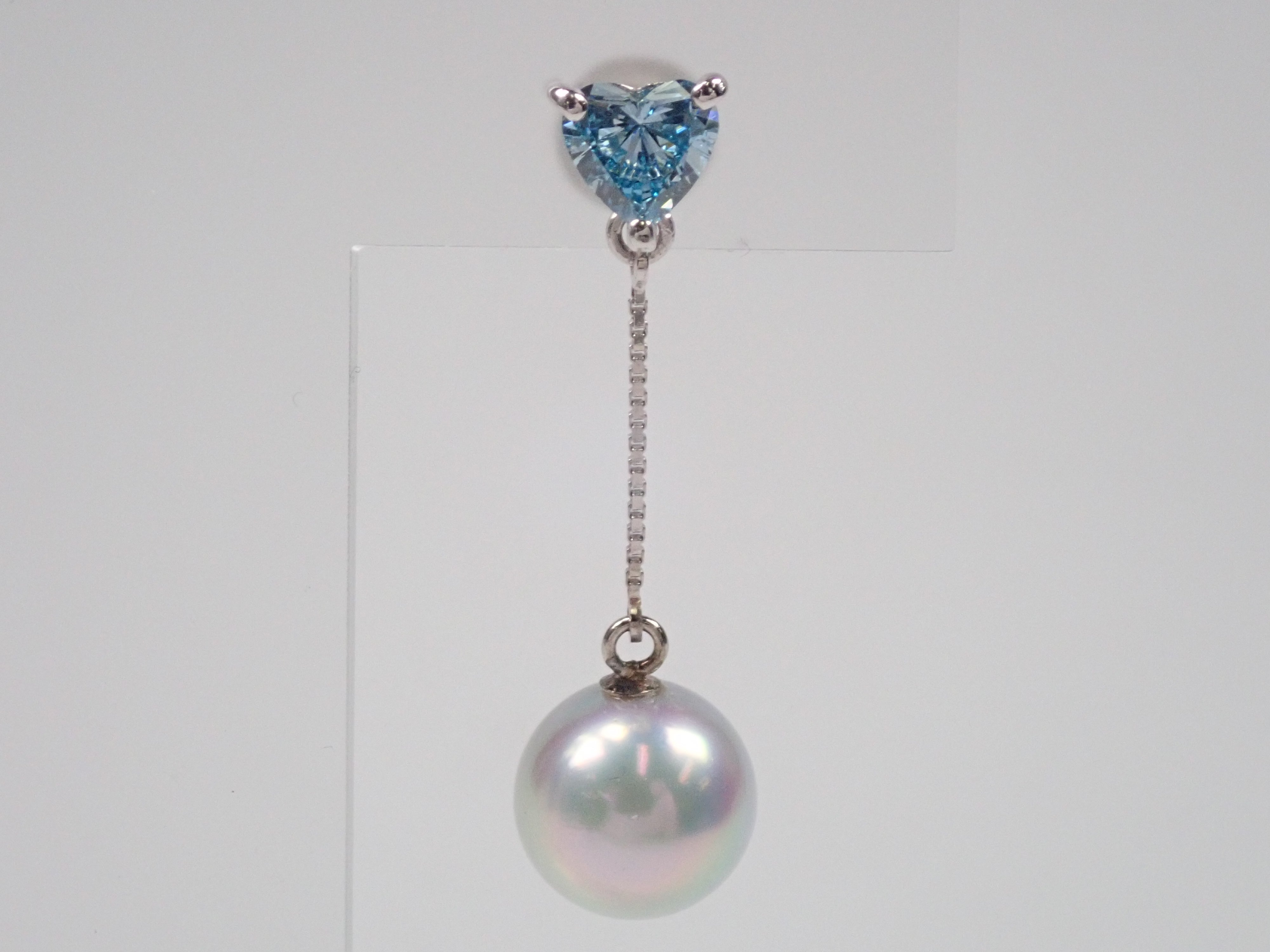 Pt900アイスブルーダイヤモンド0.333ct 0.333ct ピアス