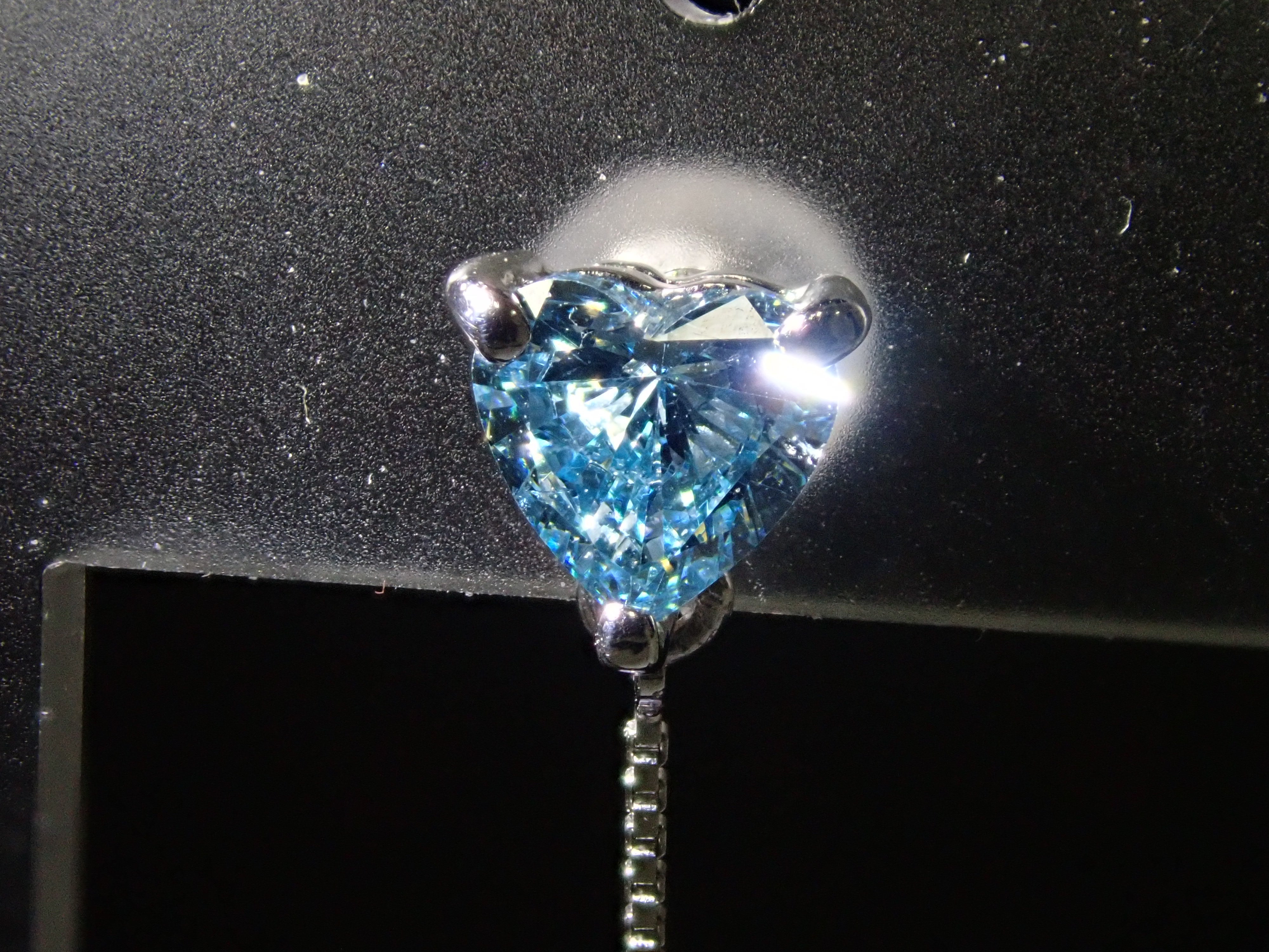 Pt900アイスブルーダイヤモンド0.333ct 0.333ct ピアス