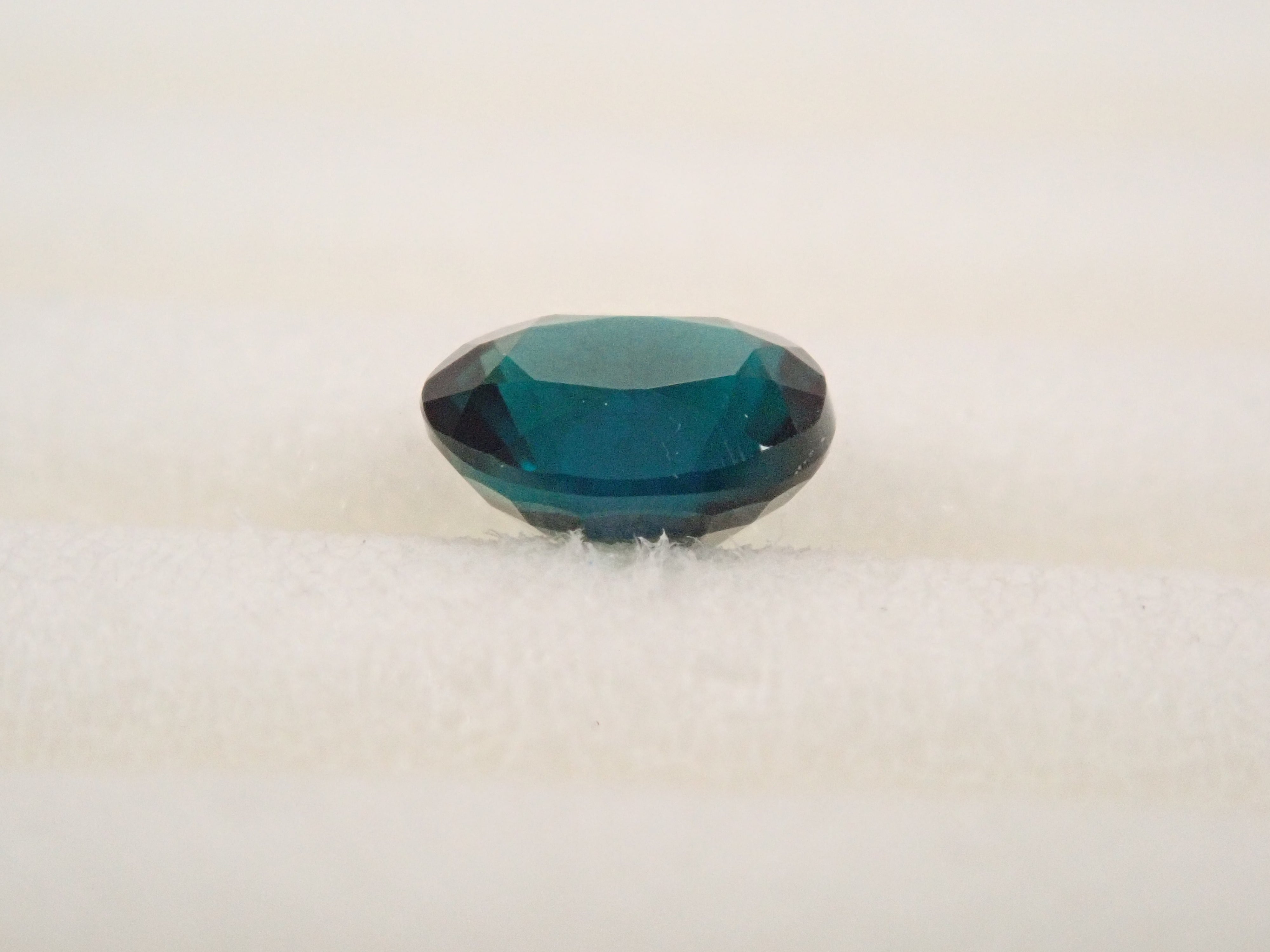 【12562657掲載】マダガスカル産グランディディエライト 0.163ctルース