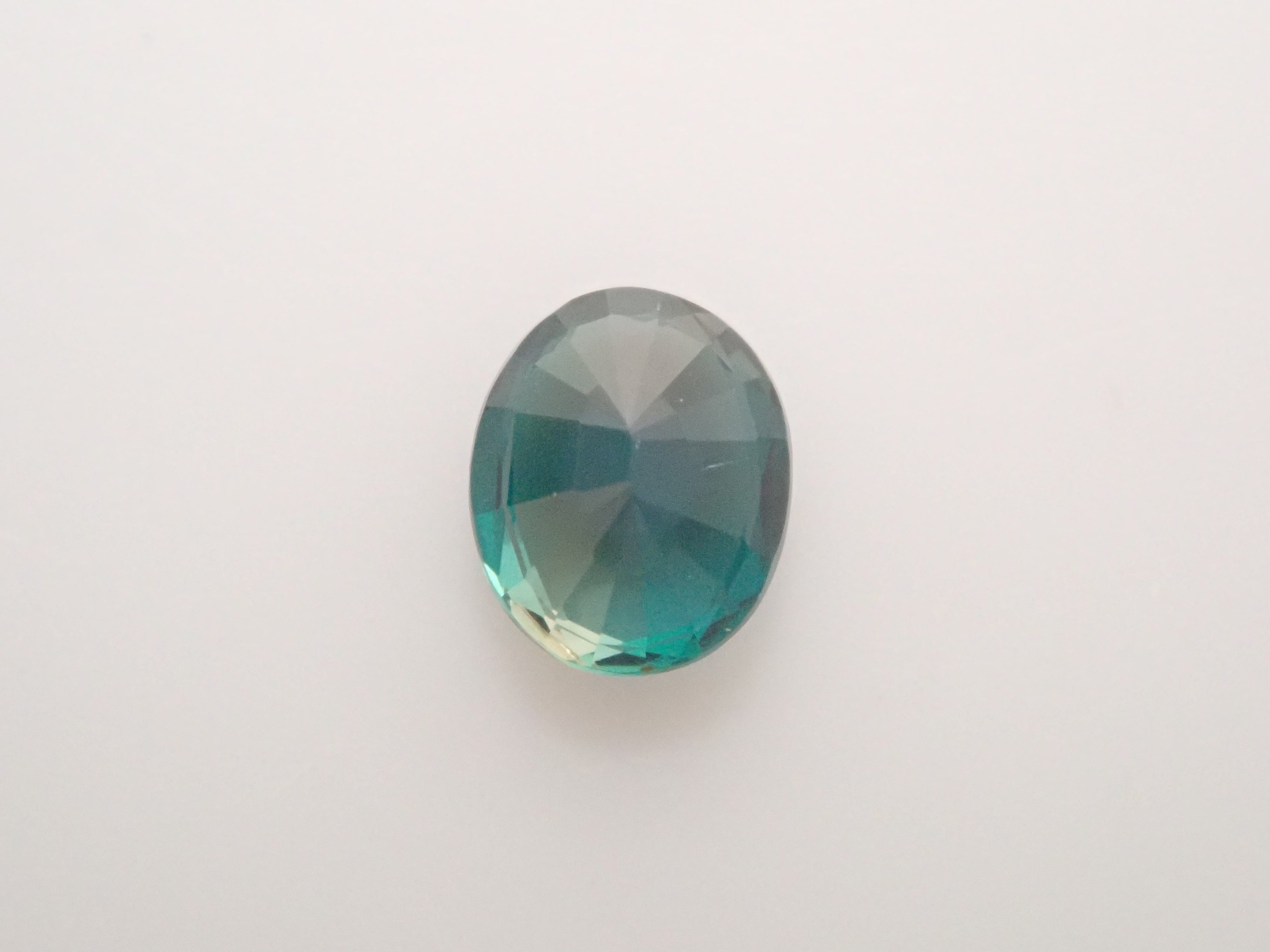 【12562657掲載】マダガスカル産グランディディエライト 0.163ctルース