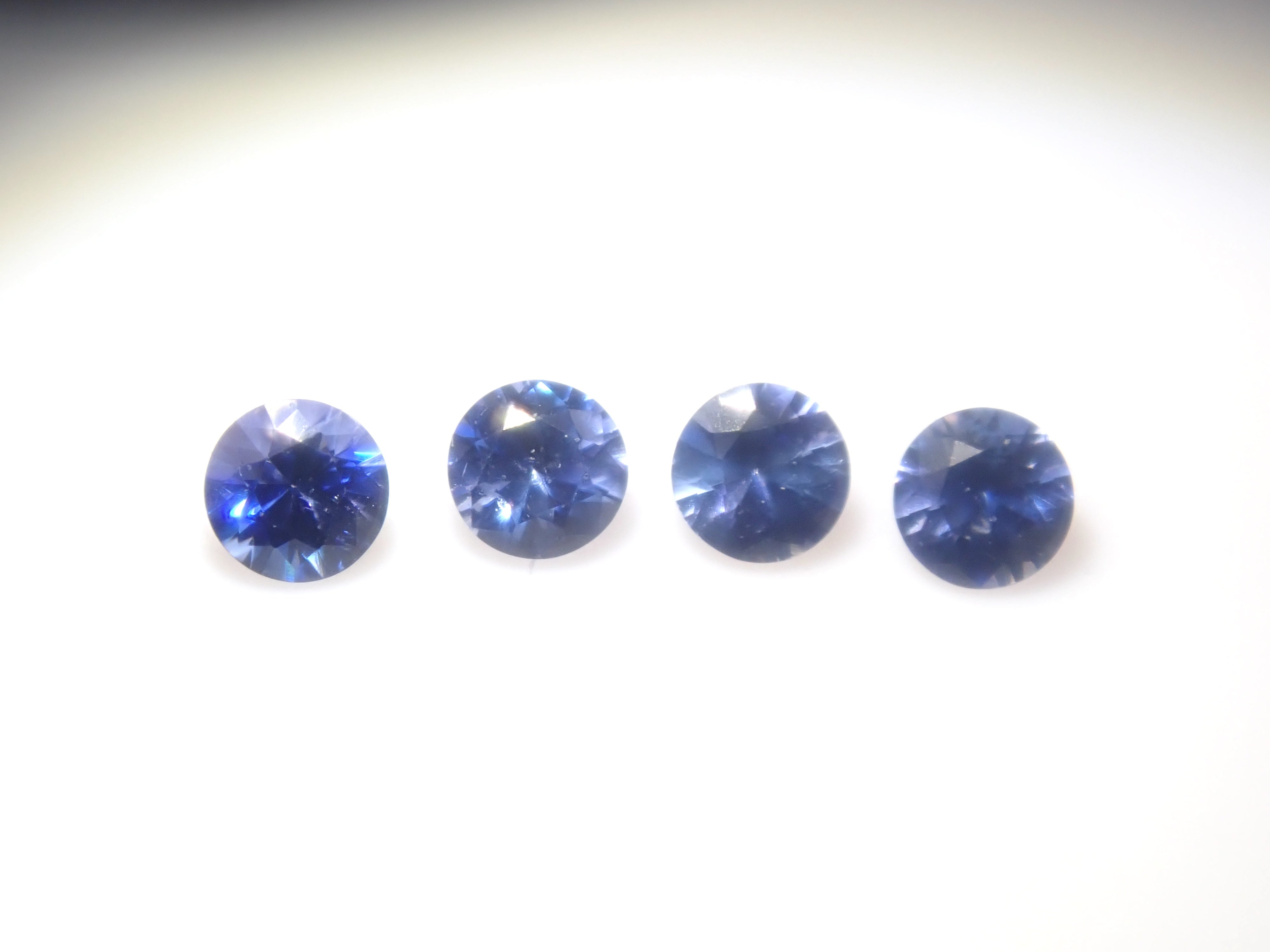 [Sale starts 10PM on 4/25] Limited to 9 Stones! Blue Gem Gacha💎Paraiba Tourmaline (CuO: 2.2%, MnO: 3.5%), Hauyne, Benitoite, Apatite (Multi-purchase discount available)